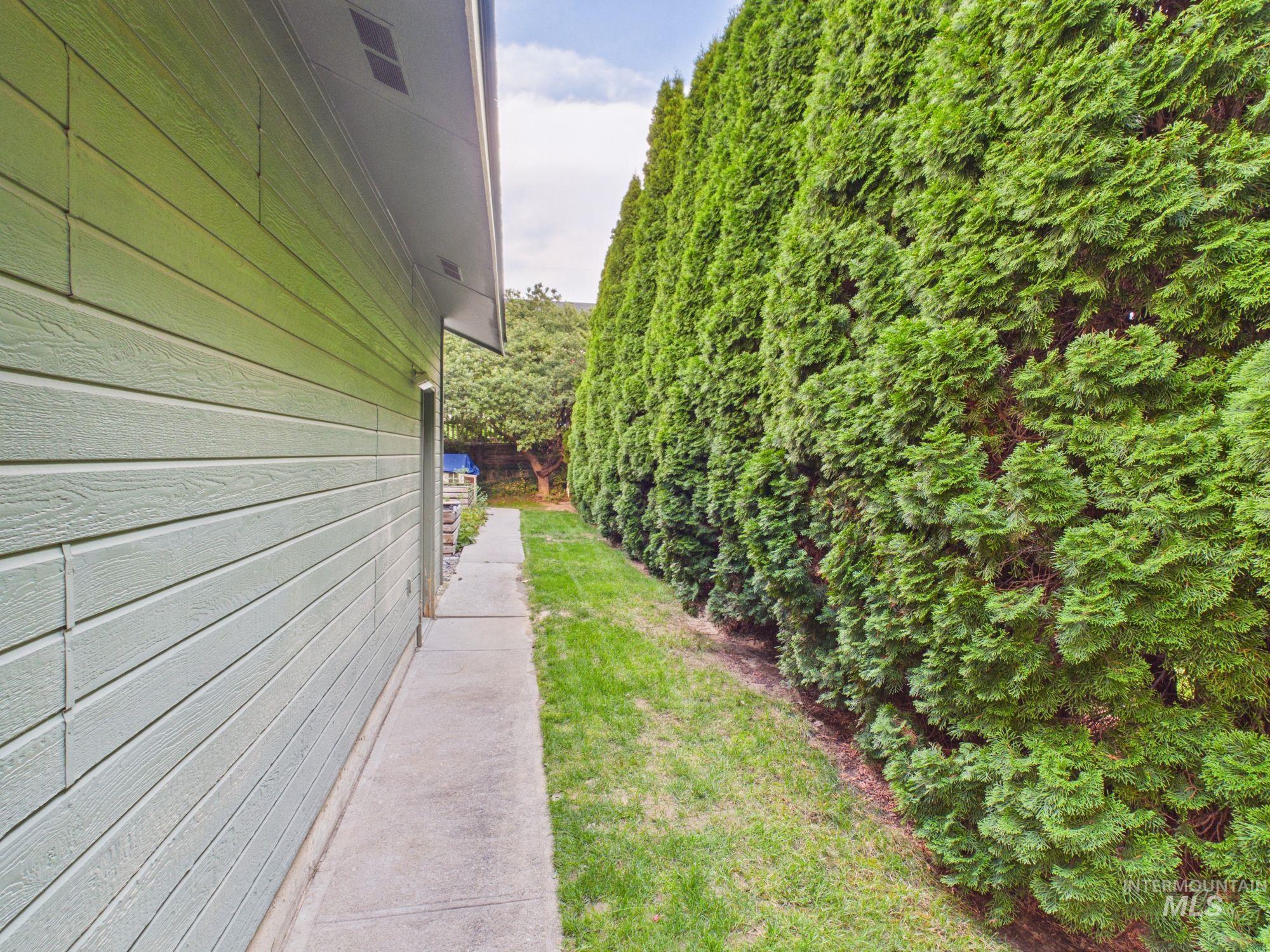 2171 Bonnie Dr, Payette, Idaho 83661, 3 Bedrooms, 2 Bathrooms, Residential For Sale, Price $362,000,MLS 98996591