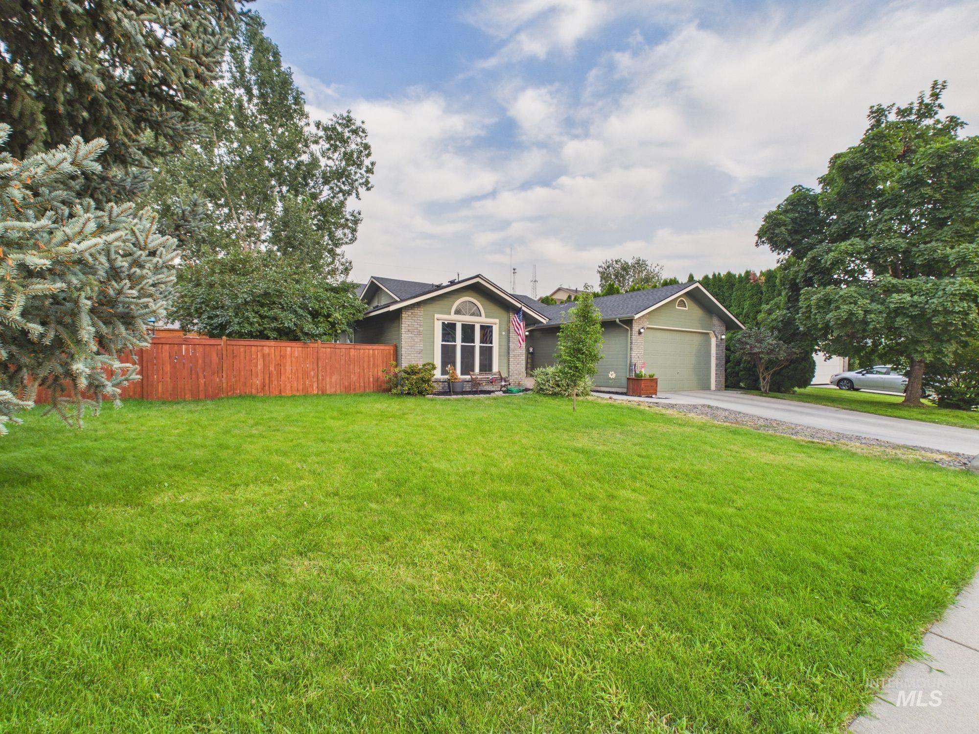 2171 Bonnie Dr, Payette, Idaho 83661, 3 Bedrooms, 2 Bathrooms, Residential For Sale, Price $362,000,MLS 98996591
