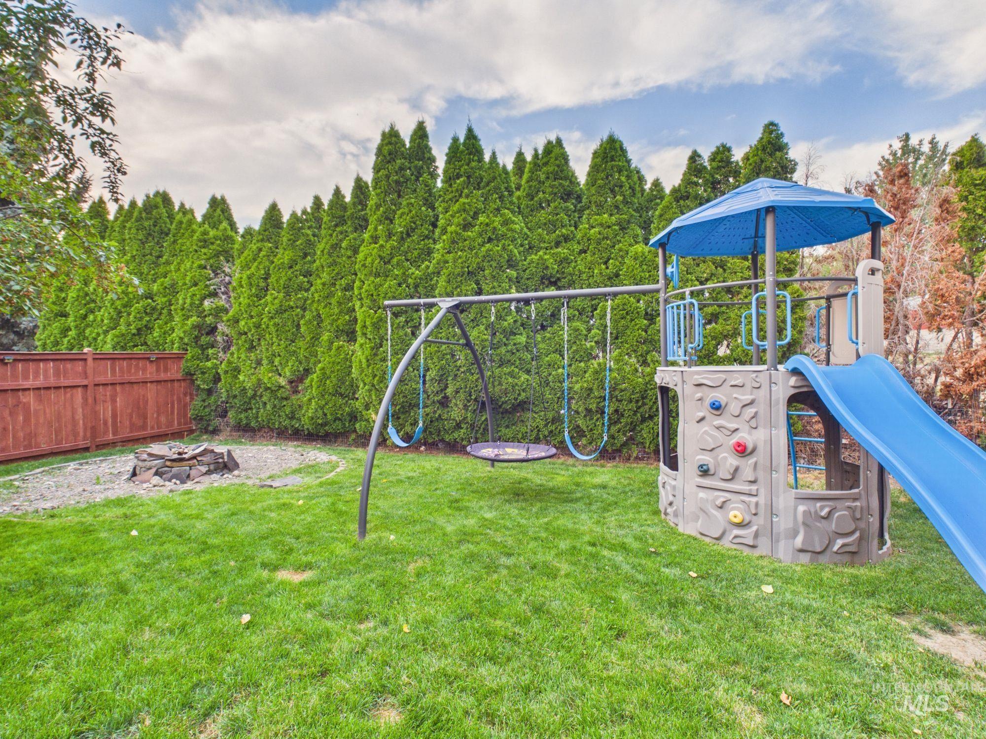 2171 Bonnie Dr, Payette, Idaho 83661, 3 Bedrooms, 2 Bathrooms, Residential For Sale, Price $362,000,MLS 98996591