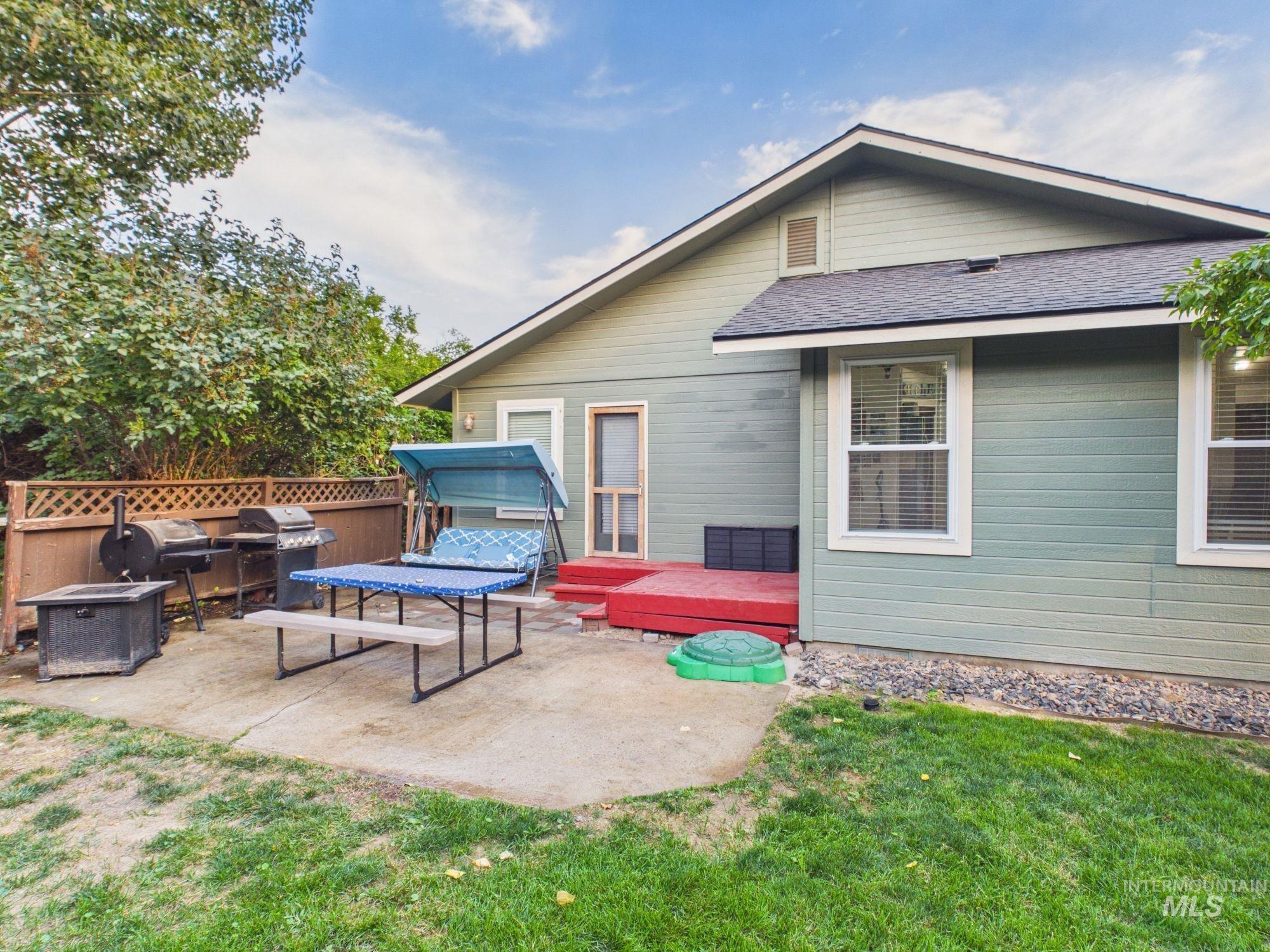 2171 Bonnie Dr, Payette, Idaho 83661, 3 Bedrooms, 2 Bathrooms, Residential For Sale, Price $362,000,MLS 98996591