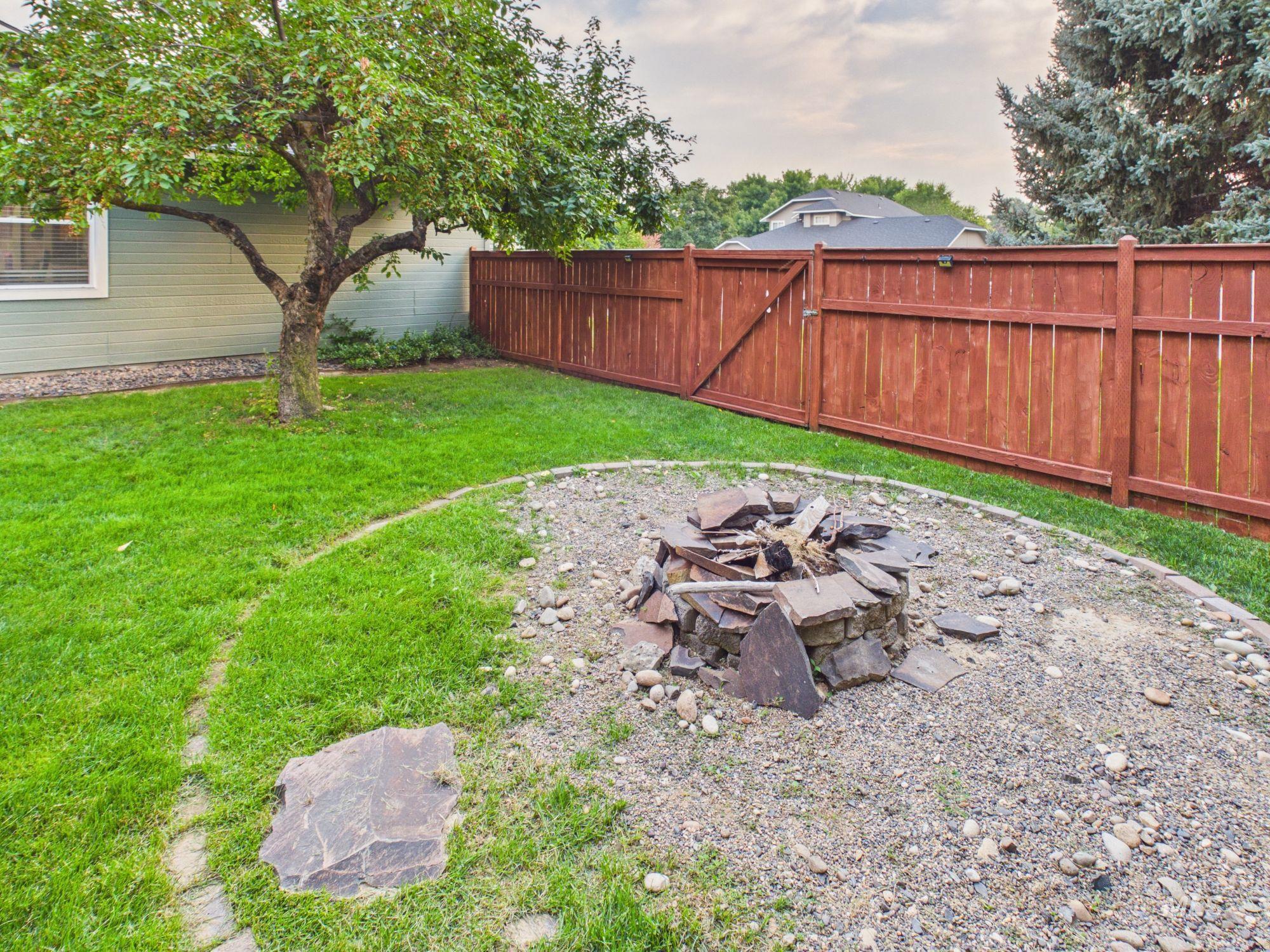 2171 Bonnie Dr, Payette, Idaho 83661, 3 Bedrooms, 2 Bathrooms, Residential For Sale, Price $362,000,MLS 98996591