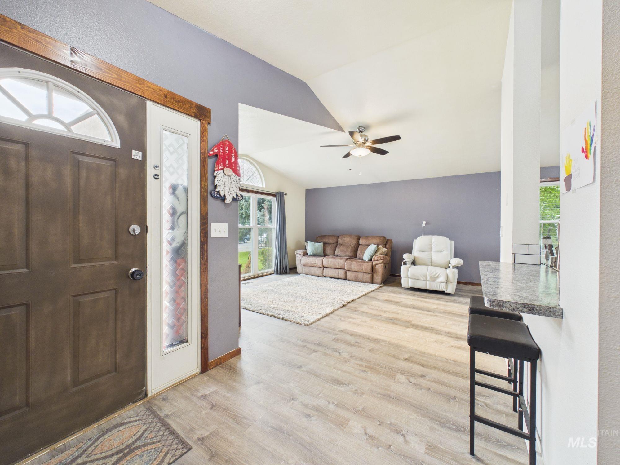 2171 Bonnie Dr, Payette, Idaho 83661, 3 Bedrooms, 2 Bathrooms, Residential For Sale, Price $362,000,MLS 98996591