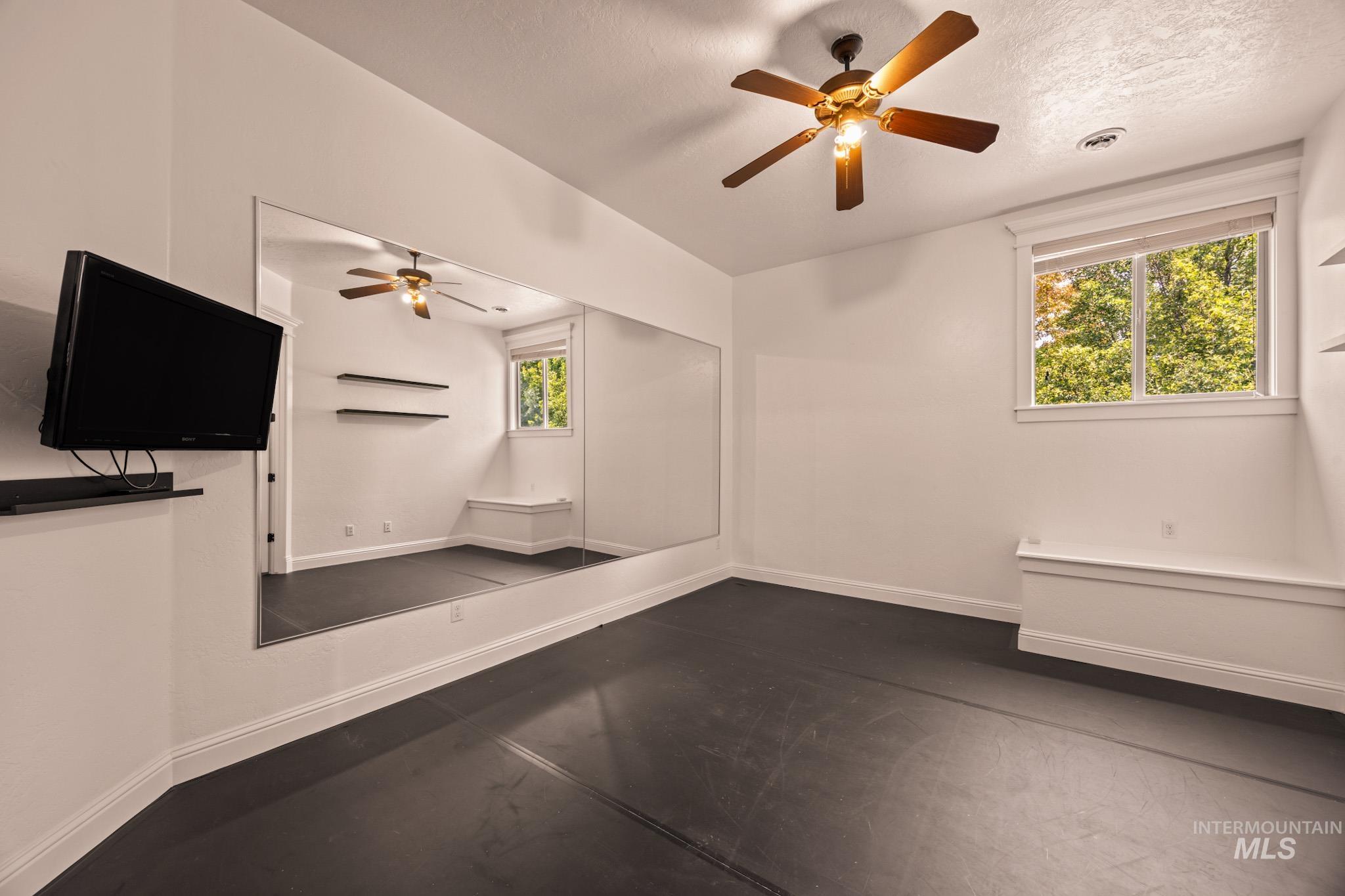 468 E Forest Ridge Drive, Meridian, Idaho 83642, 6 Bedrooms, 5 Bathrooms, Residential For Sale, Price $1,100,000,MLS 98996620