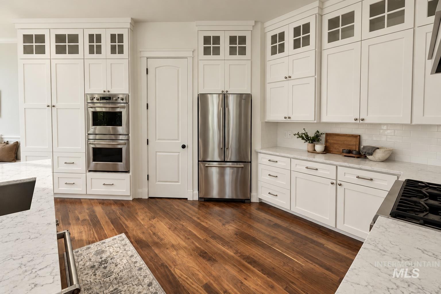 468 E Forest Ridge Drive, Meridian, Idaho 83642, 6 Bedrooms, 5 Bathrooms, Residential For Sale, Price $1,100,000,MLS 98996620