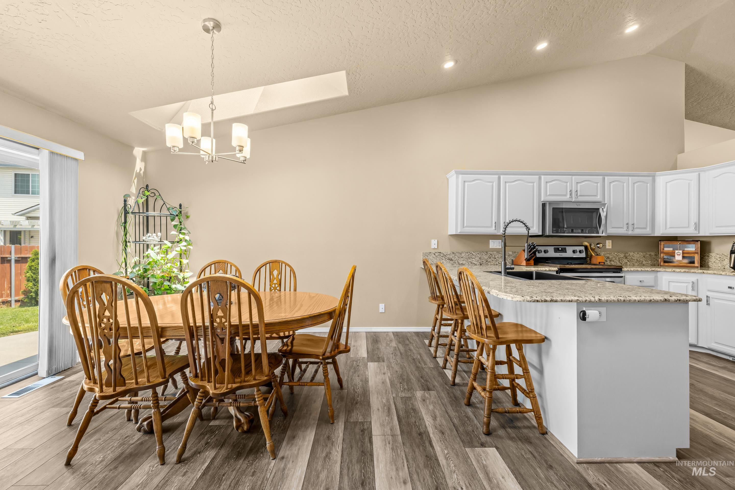 3408 Saraset Cir, Caldwell, Idaho 83605, 3 Bedrooms, 2 Bathrooms, Residential For Sale, Price $549,900,MLS 98996628