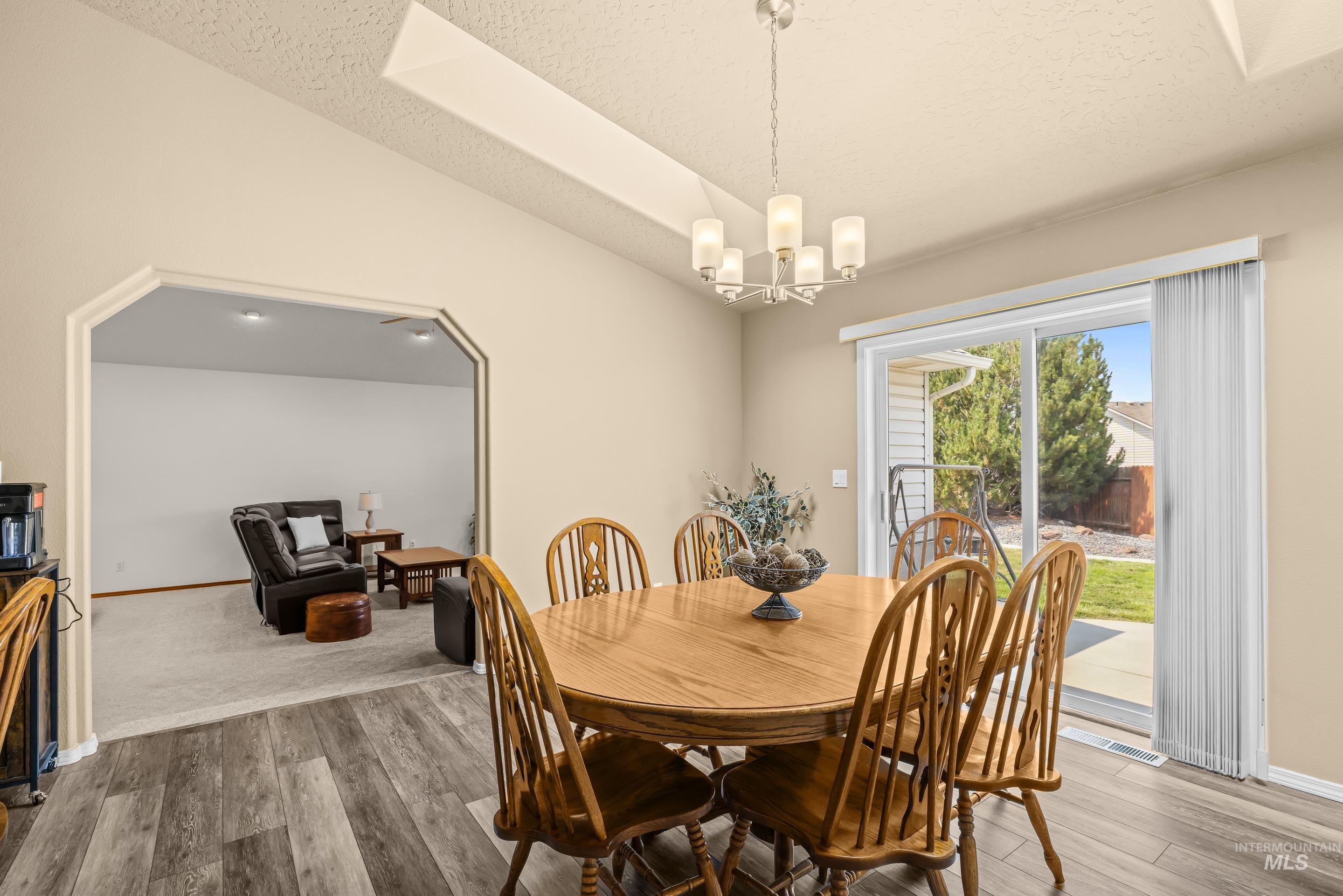 3408 Saraset Cir, Caldwell, Idaho 83605, 3 Bedrooms, 2 Bathrooms, Residential For Sale, Price $549,900,MLS 98996628