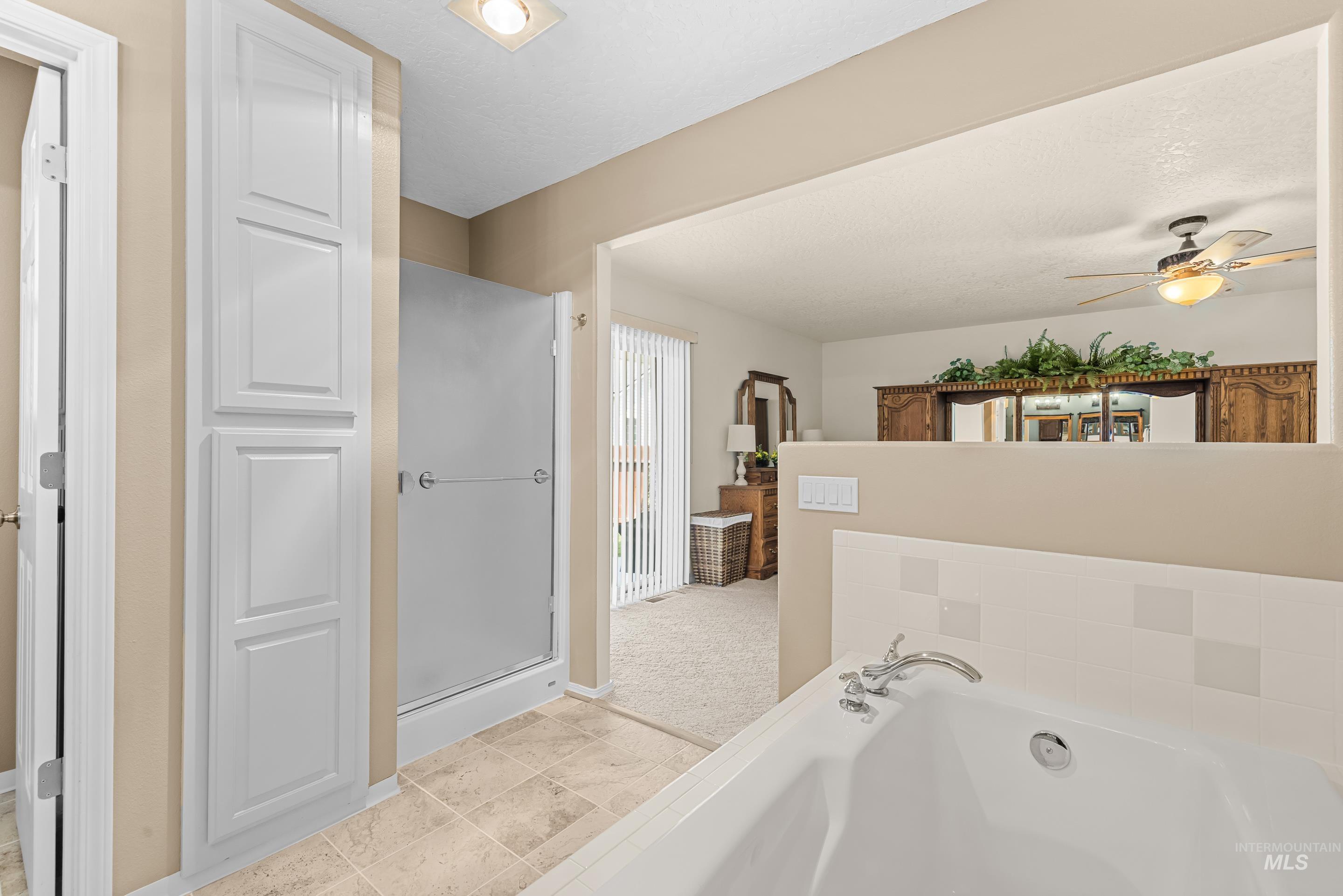 3408 Saraset Cir, Caldwell, Idaho 83605, 3 Bedrooms, 2 Bathrooms, Residential For Sale, Price $549,900,MLS 98996628