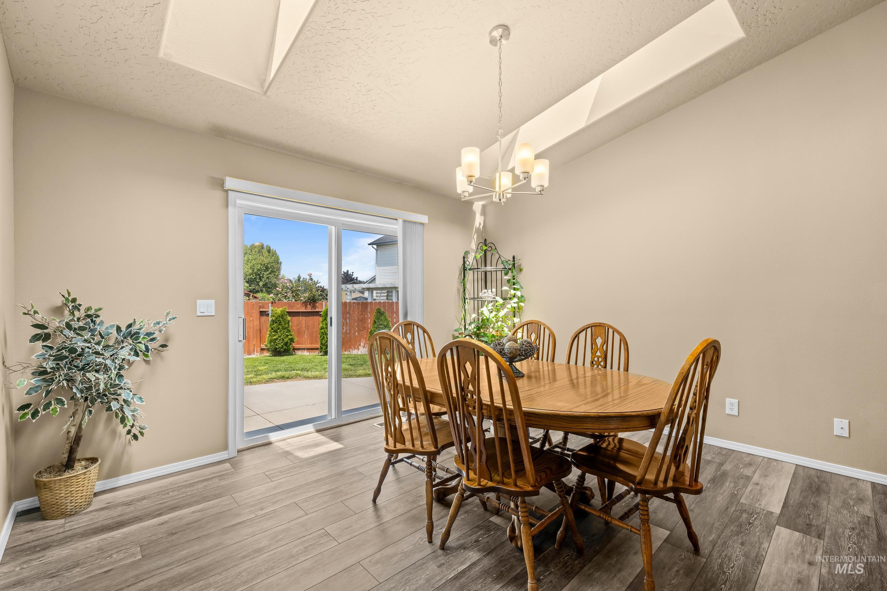 3408 Saraset Cir, Caldwell, Idaho 83605, 3 Bedrooms, 2 Bathrooms, Residential For Sale, Price $549,900,MLS 98996628