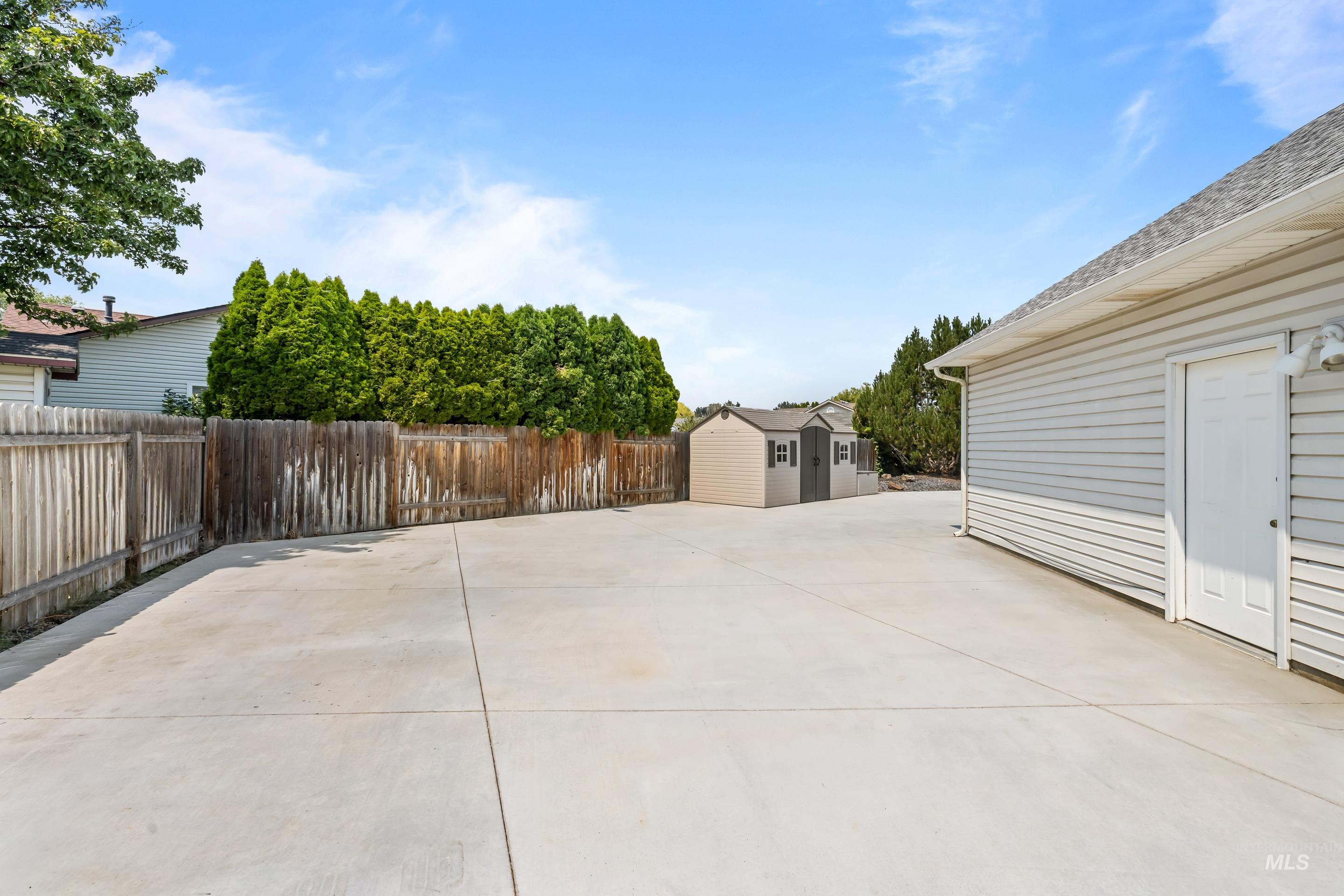 3408 Saraset Cir, Caldwell, Idaho 83605, 3 Bedrooms, 2 Bathrooms, Residential For Sale, Price $549,900,MLS 98996628