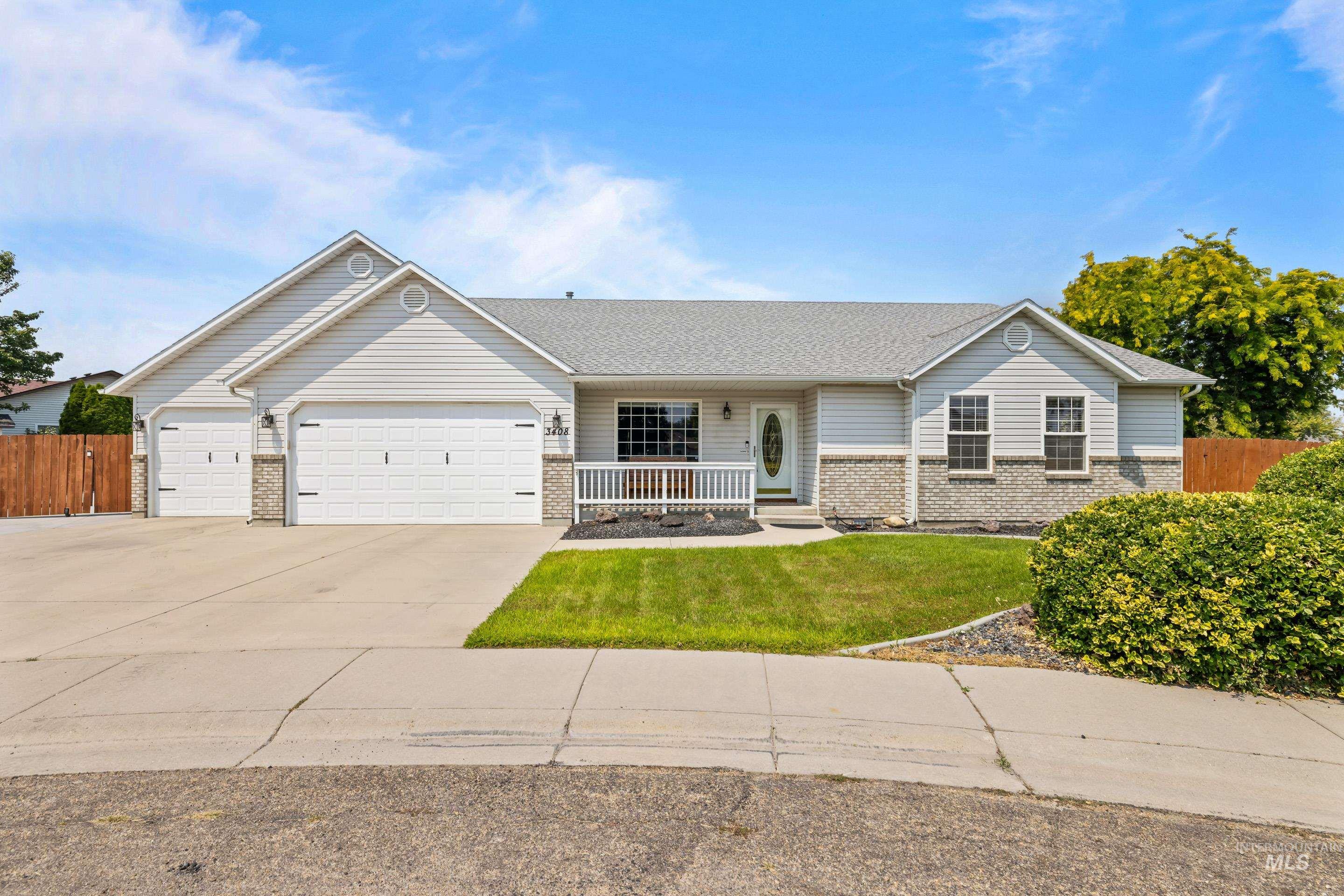 3408 Saraset Cir, Caldwell, Idaho 83605, 3 Bedrooms, 2 Bathrooms, Residential For Sale, Price $549,900,MLS 98996628