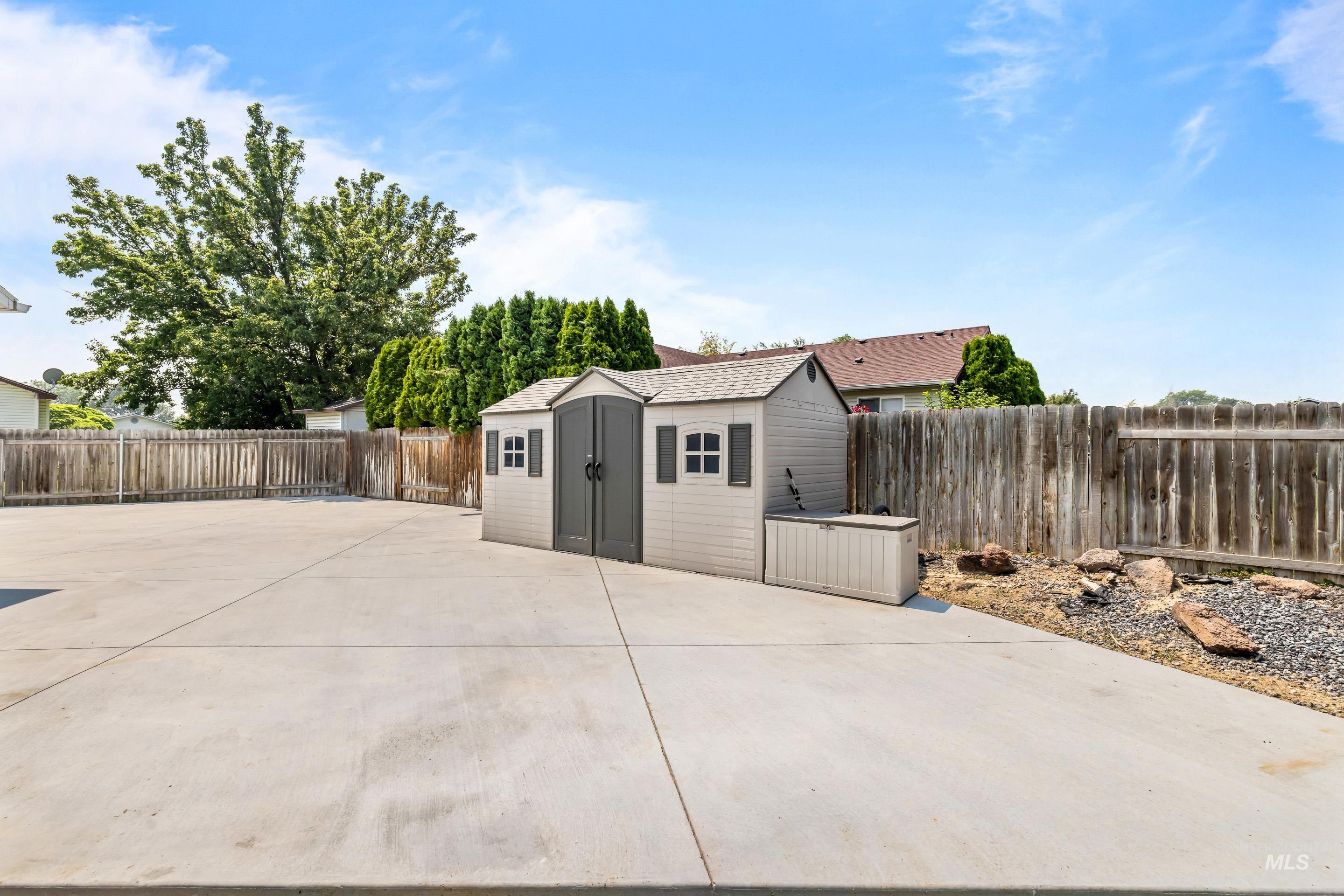 3408 Saraset Cir, Caldwell, Idaho 83605, 3 Bedrooms, 2 Bathrooms, Residential For Sale, Price $549,900, 98996628
