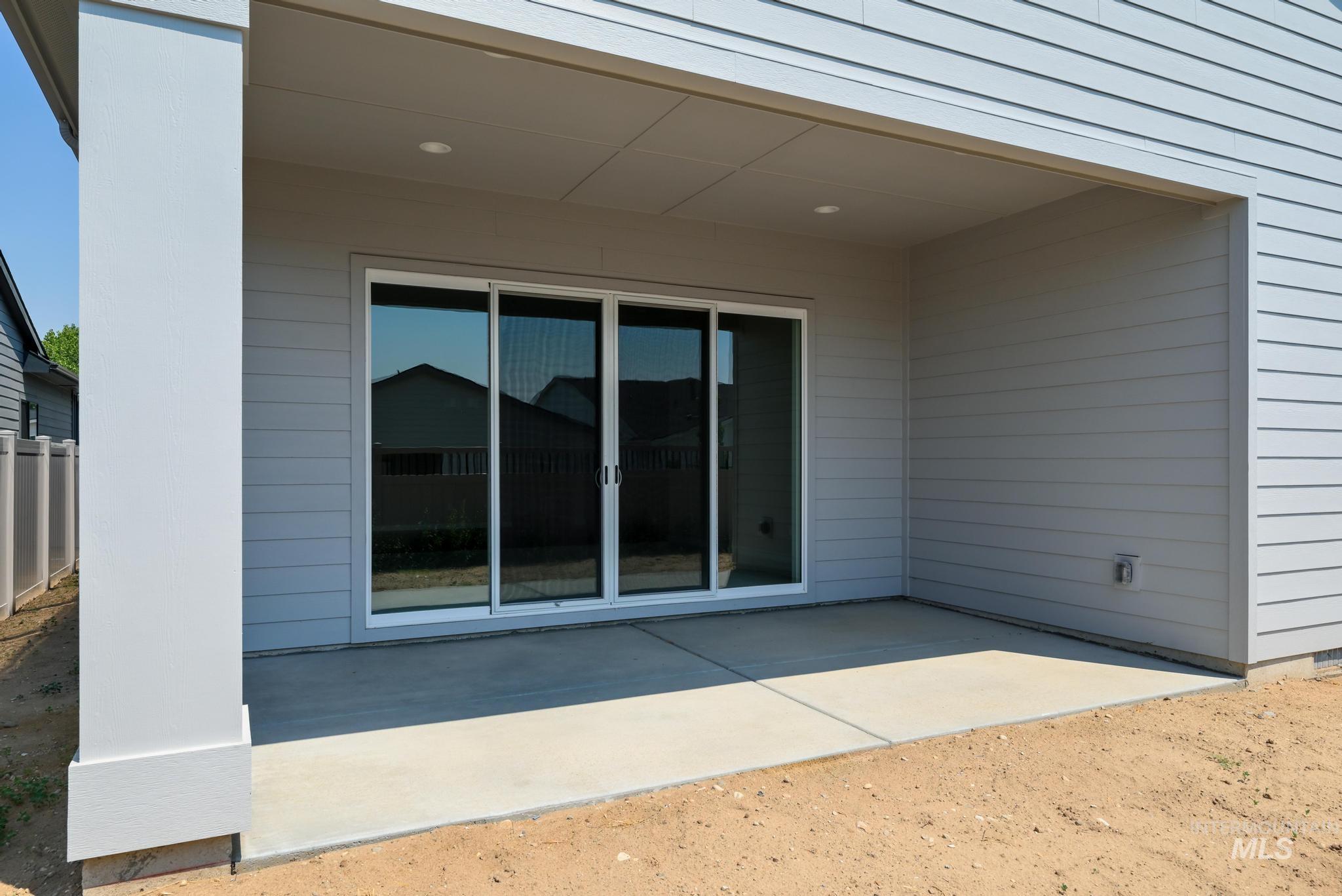 8733 W Maysville St, Star, Idaho 83669, 2 Bedrooms, 2 Bathrooms, Residential For Sale, Price $575,000,MLS 98996641