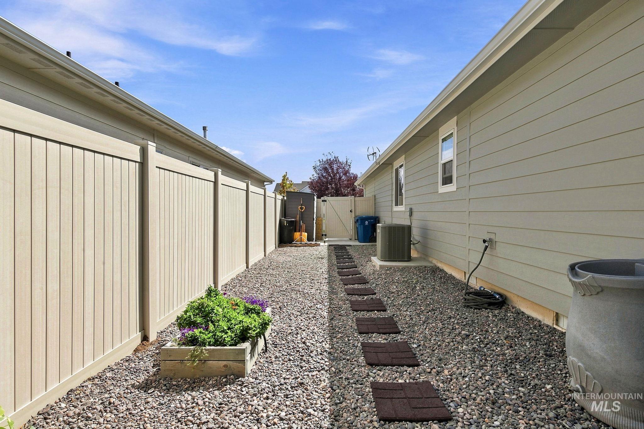 13203 S Wind River Ave., Nampa, Idaho 83686, 3 Bedrooms, 2 Bathrooms, Residential For Sale, Price $459,900,MLS 98996667