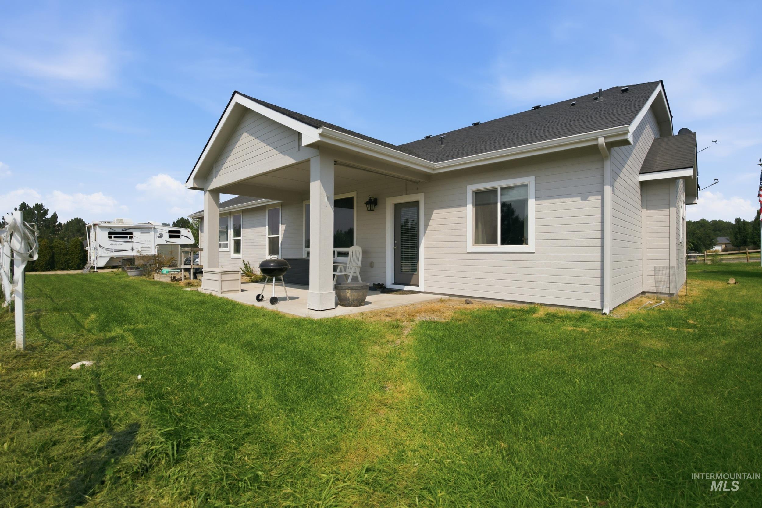 19941 Wilson Ln, Wilder, Idaho 83676, 3 Bedrooms, 2 Bathrooms, Residential For Sale, Price $675,000,MLS 98996669