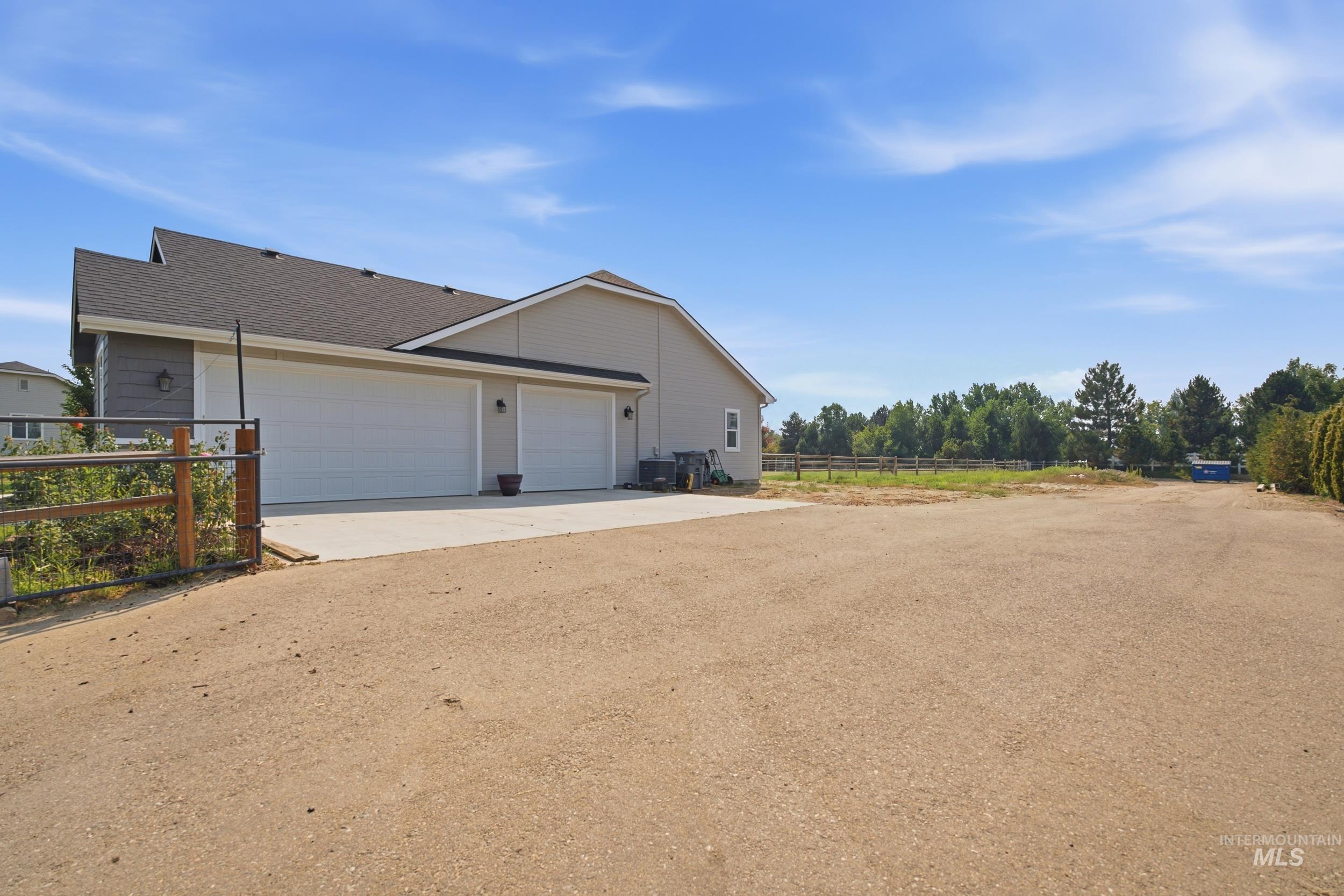 19941 Wilson Ln, Wilder, Idaho 83676, 3 Bedrooms, 2 Bathrooms, Residential For Sale, Price $675,000,MLS 98996669
