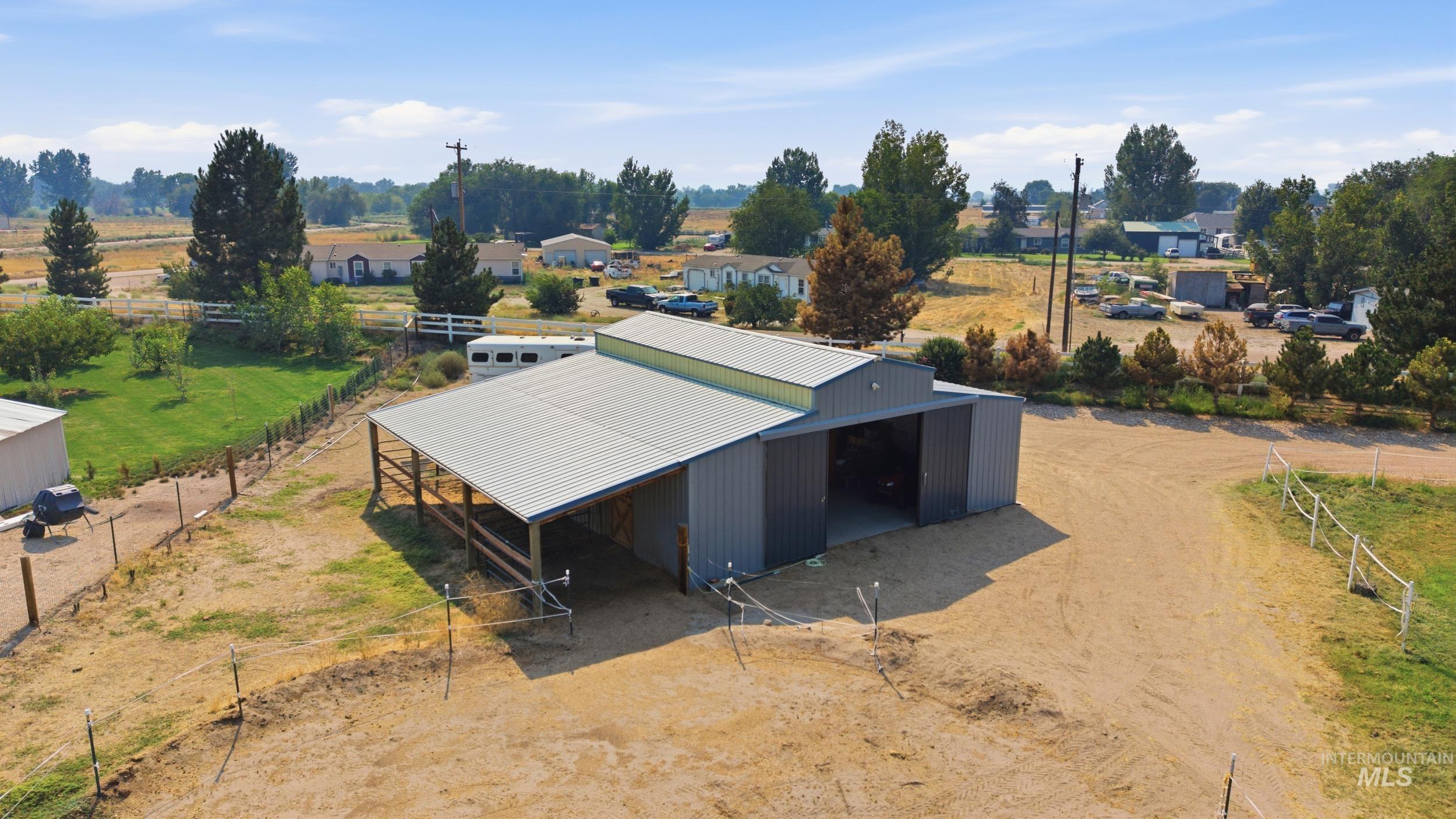 19941 Wilson Ln, Wilder, Idaho 83676, 3 Bedrooms, 2 Bathrooms, Residential For Sale, Price $675,000,MLS 98996669