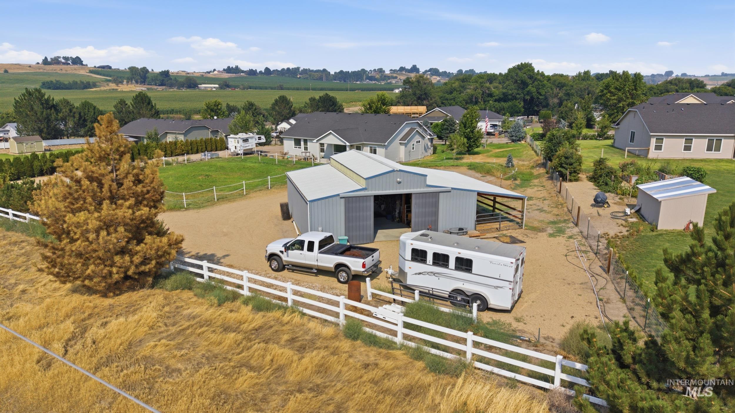 19941 Wilson Ln, Wilder, Idaho 83676, 3 Bedrooms, 2 Bathrooms, Residential For Sale, Price $675,000,MLS 98996669