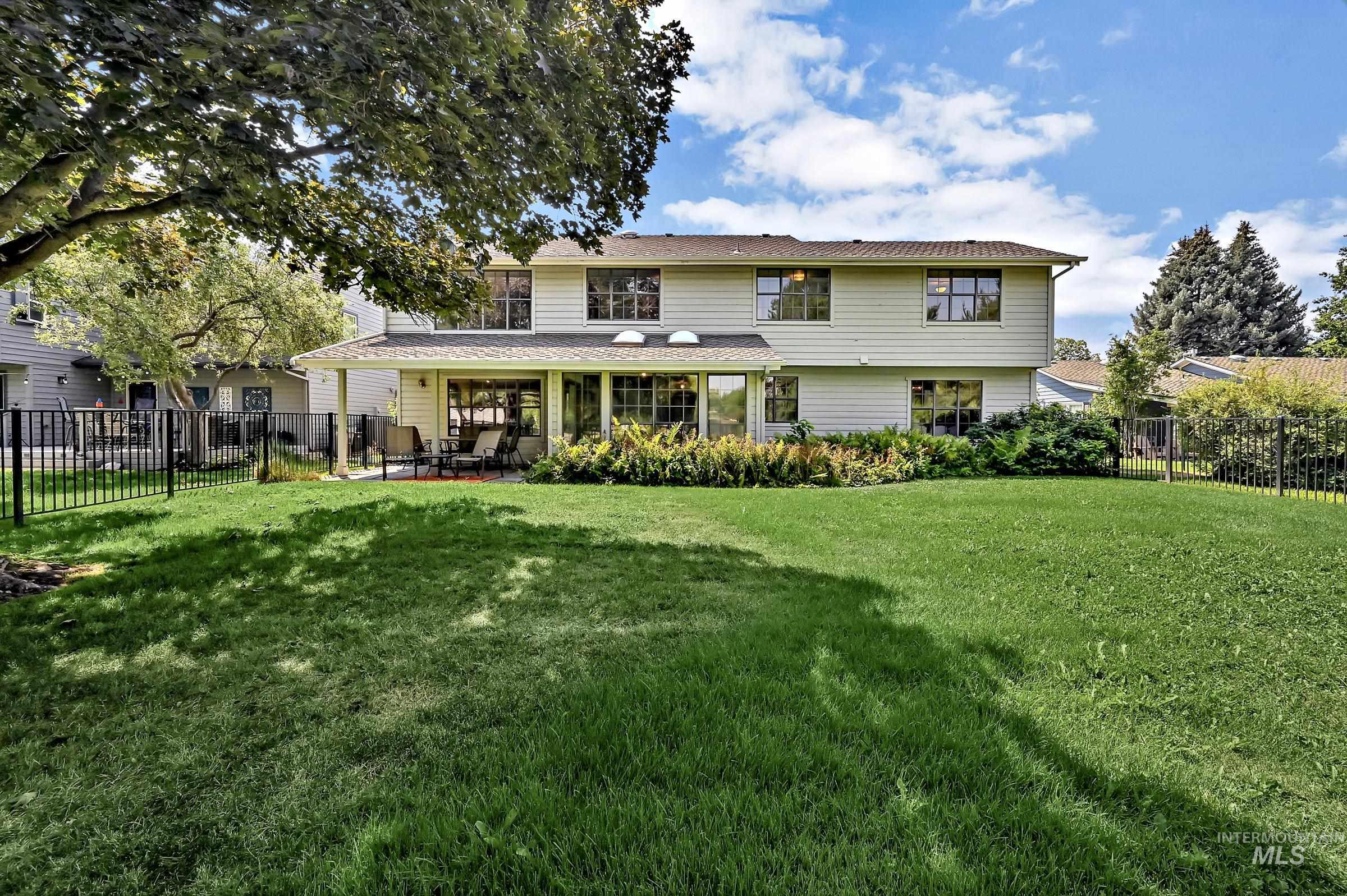 254 E Old Saybrook, Boise, Idaho 83706, 4 Bedrooms, 3 Bathrooms, Residential For Sale, Price $800,000, 98996673