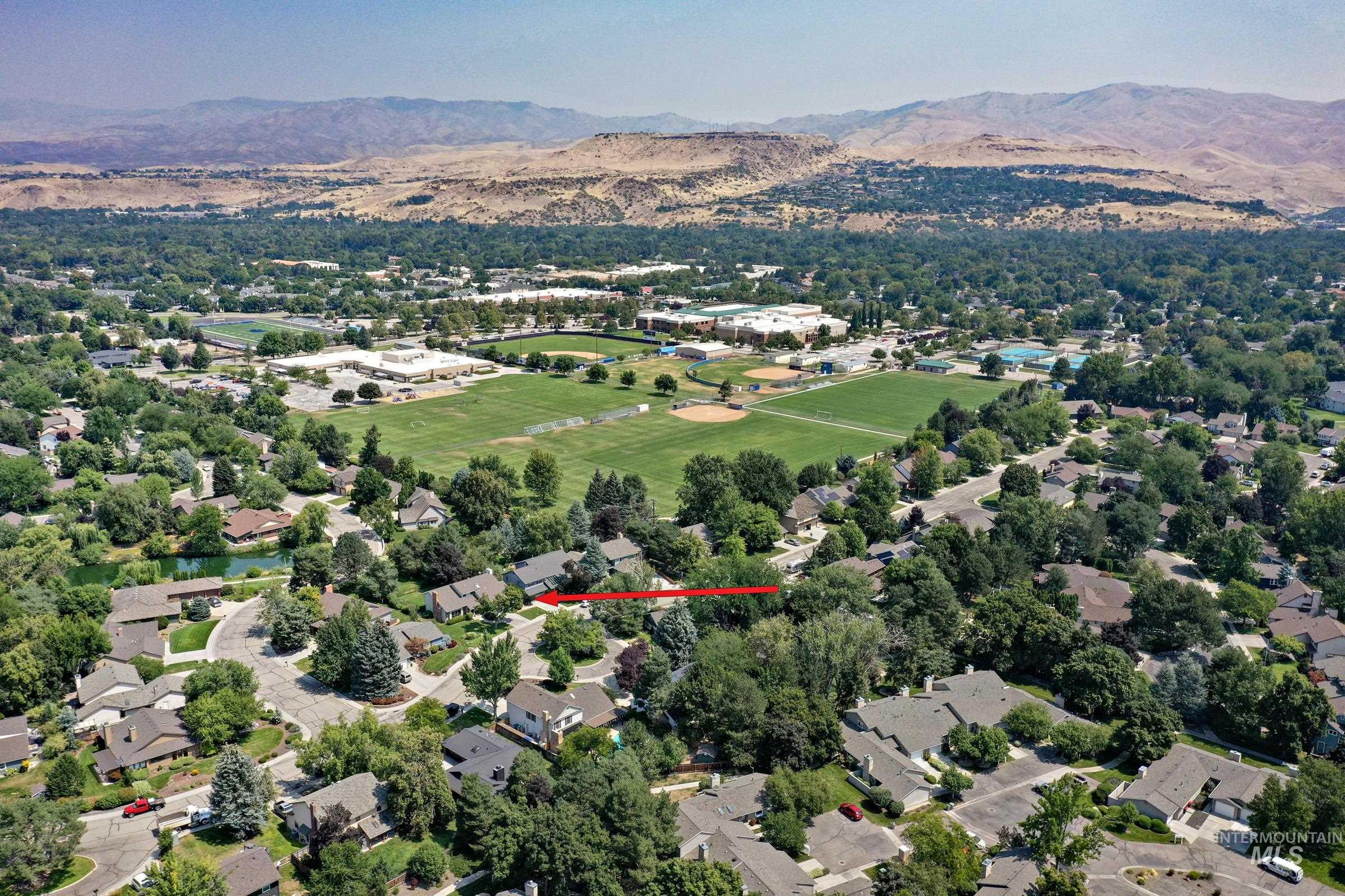 254 E Old Saybrook, Boise, Idaho 83706, 4 Bedrooms, 3 Bathrooms, Residential For Sale, Price $800,000, 98996673