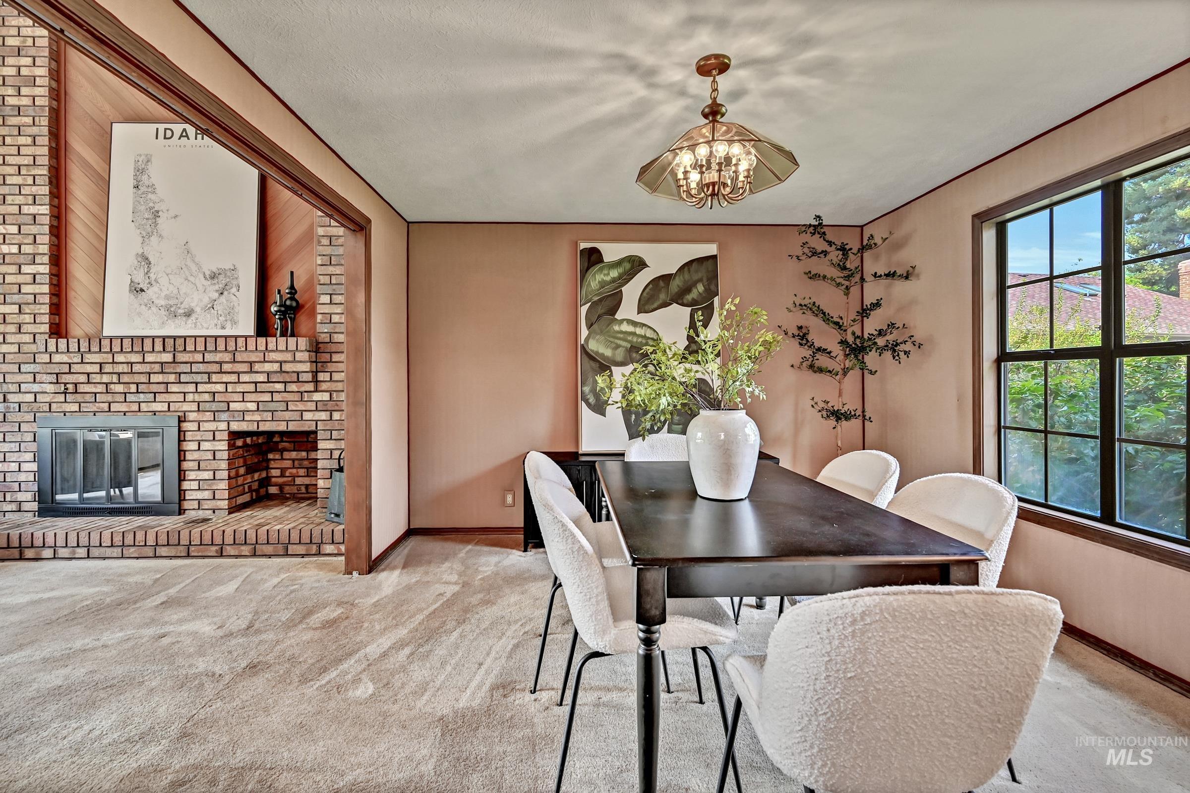 254 E Old Saybrook, Boise, Idaho 83706, 4 Bedrooms, 3 Bathrooms, Residential For Sale, Price $800,000, 98996673