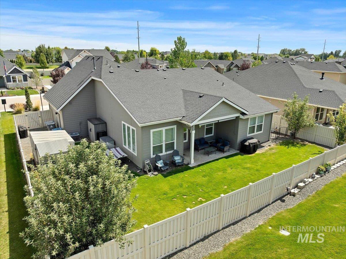 1653 Shoal Point Ave, Middleton, Idaho 83644, 3 Bedrooms, 2 Bathrooms, Residential For Sale, Price $510,000,MLS 98996719