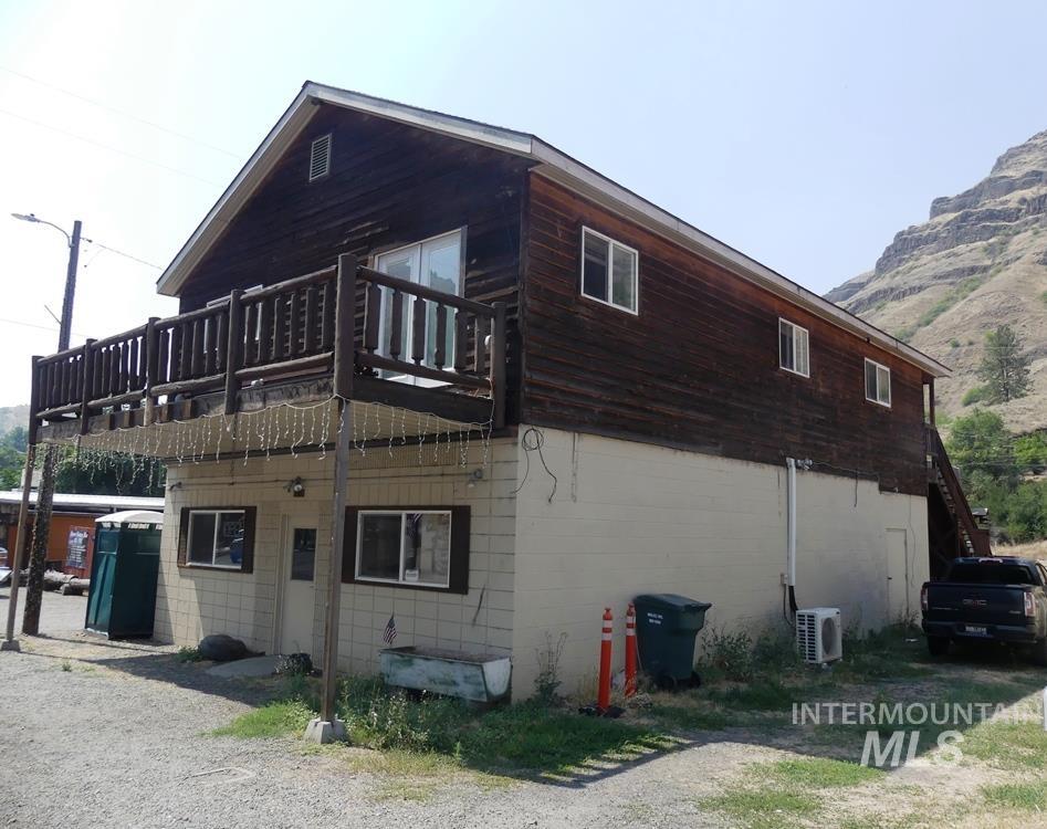 130 River Street, White Bird, Idaho 83554, 2 Bedrooms, Business/Commercial For Sale, Price $279,000,MLS 98996732