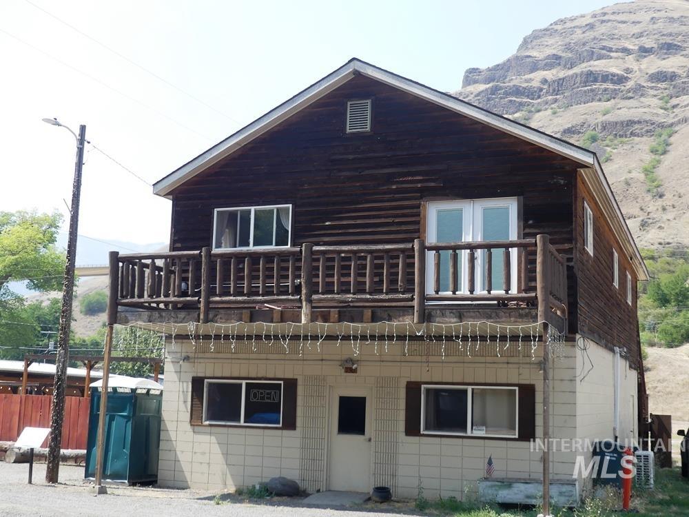 130 River Street, White Bird, Idaho 83554, 2 Bedrooms, Business/Commercial For Sale, Price $279,000,MLS 98996732