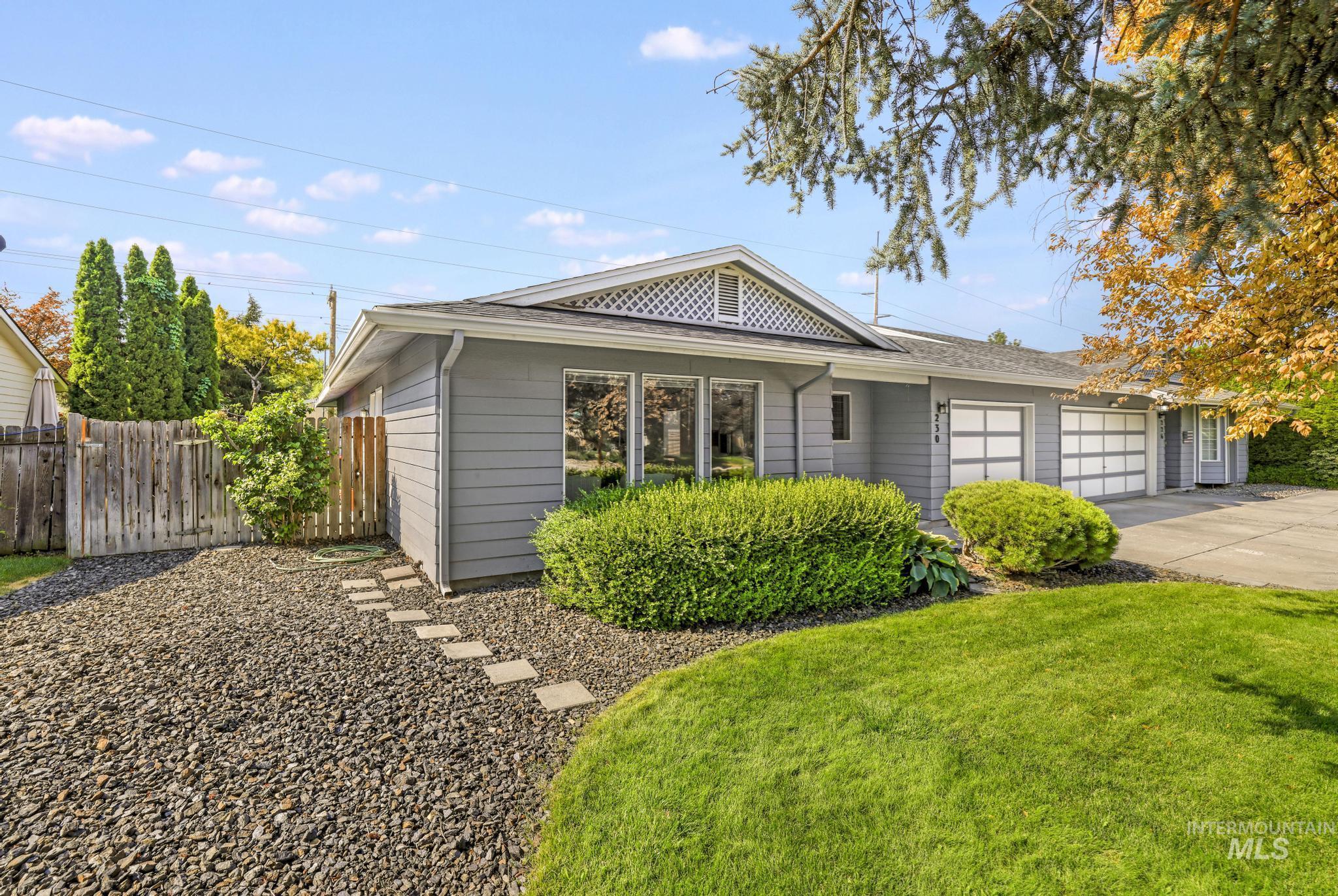 230 Meadows Ln, Twin Falls, Idaho 83301, 3 Bedrooms, 2 Bathrooms, Residential For Sale, Price $305,000, 98996734