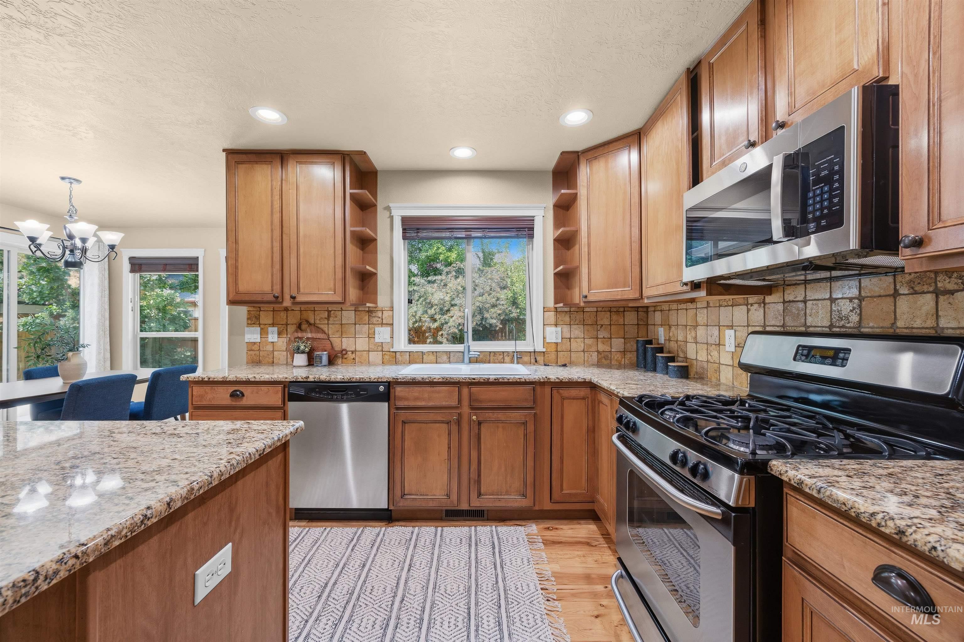 2548 E Omera Street, Meridian, Idaho 83646, 4 Bedrooms, 2.5 Bathrooms, Residential For Sale, Price $630,000, 98996743