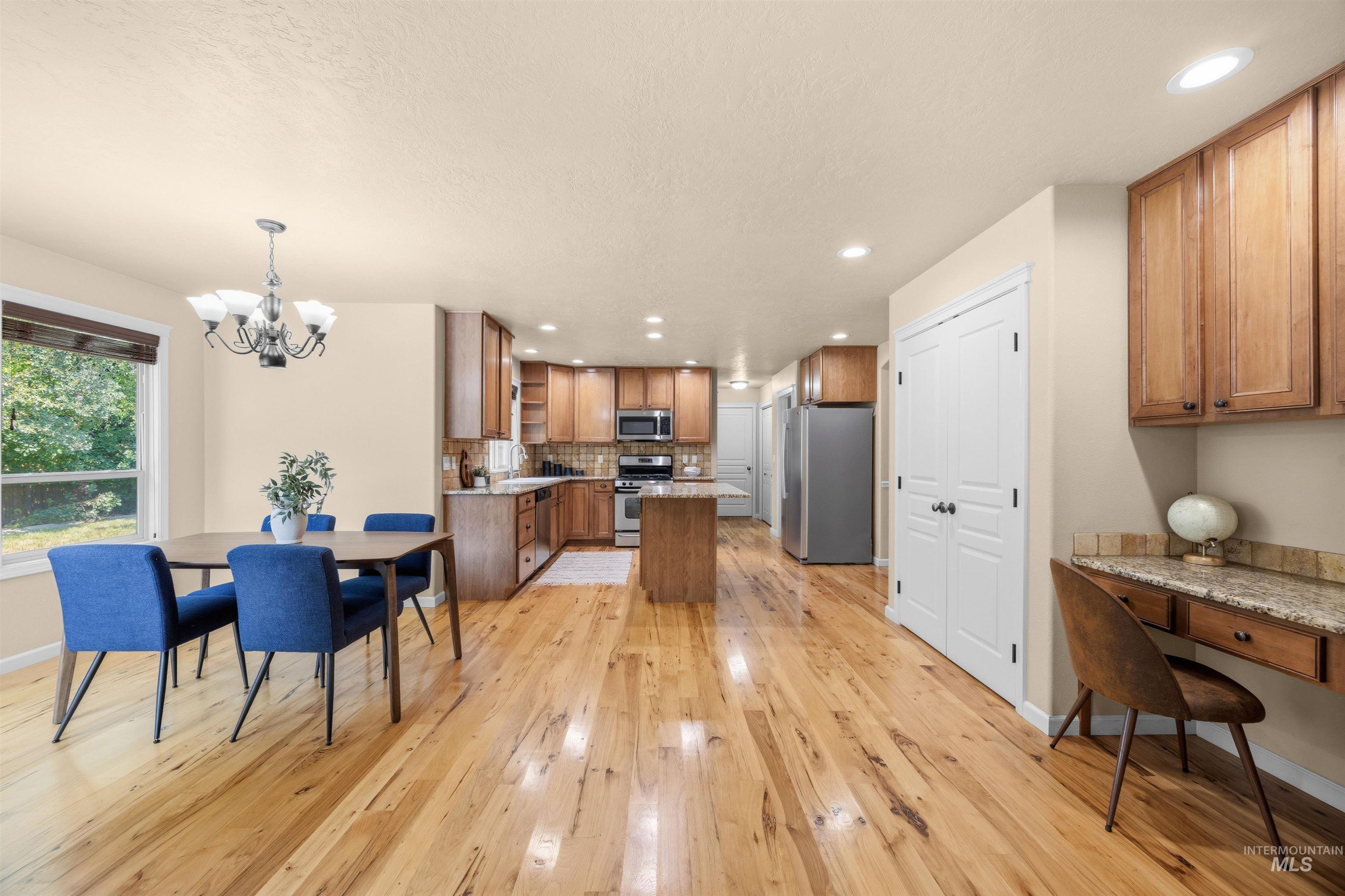 2548 E Omera Street, Meridian, Idaho 83646, 4 Bedrooms, 2.5 Bathrooms, Residential For Sale, Price $630,000, 98996743