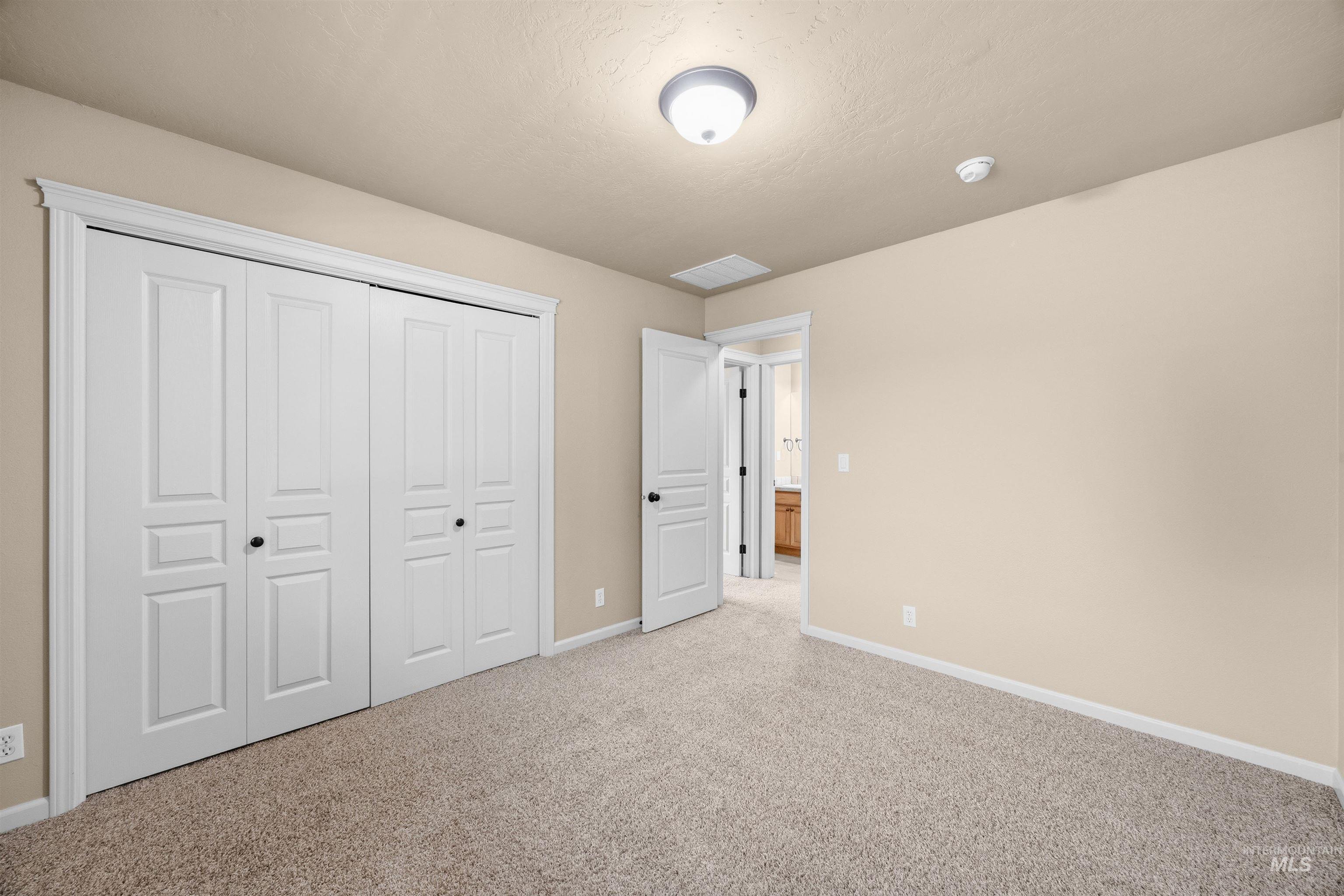 2548 E Omera Street, Meridian, Idaho 83646, 4 Bedrooms, 2.5 Bathrooms, Residential For Sale, Price $630,000, 98996743