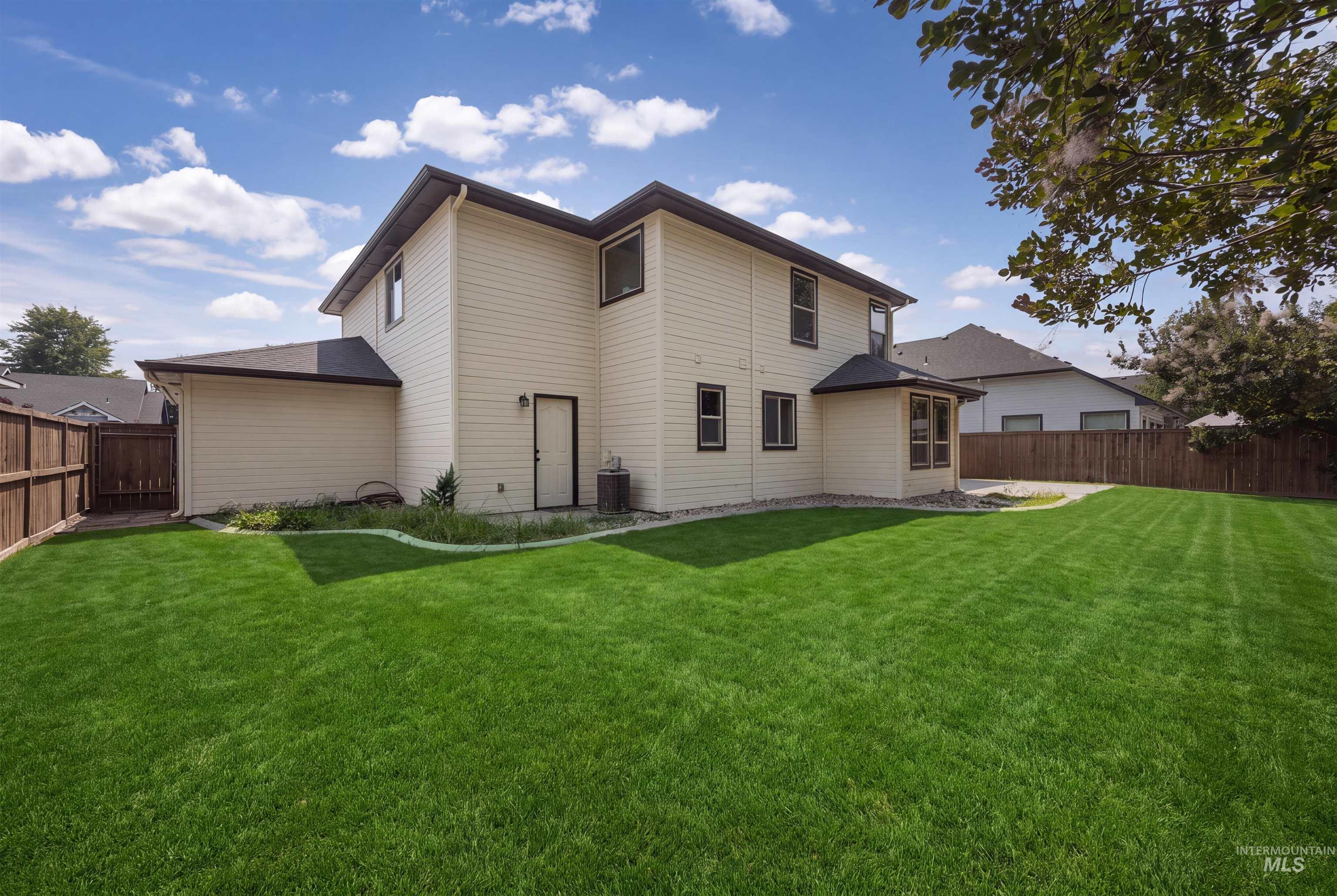2548 E Omera Street, Meridian, Idaho 83646, 4 Bedrooms, 2.5 Bathrooms, Residential For Sale, Price $630,000, 98996743