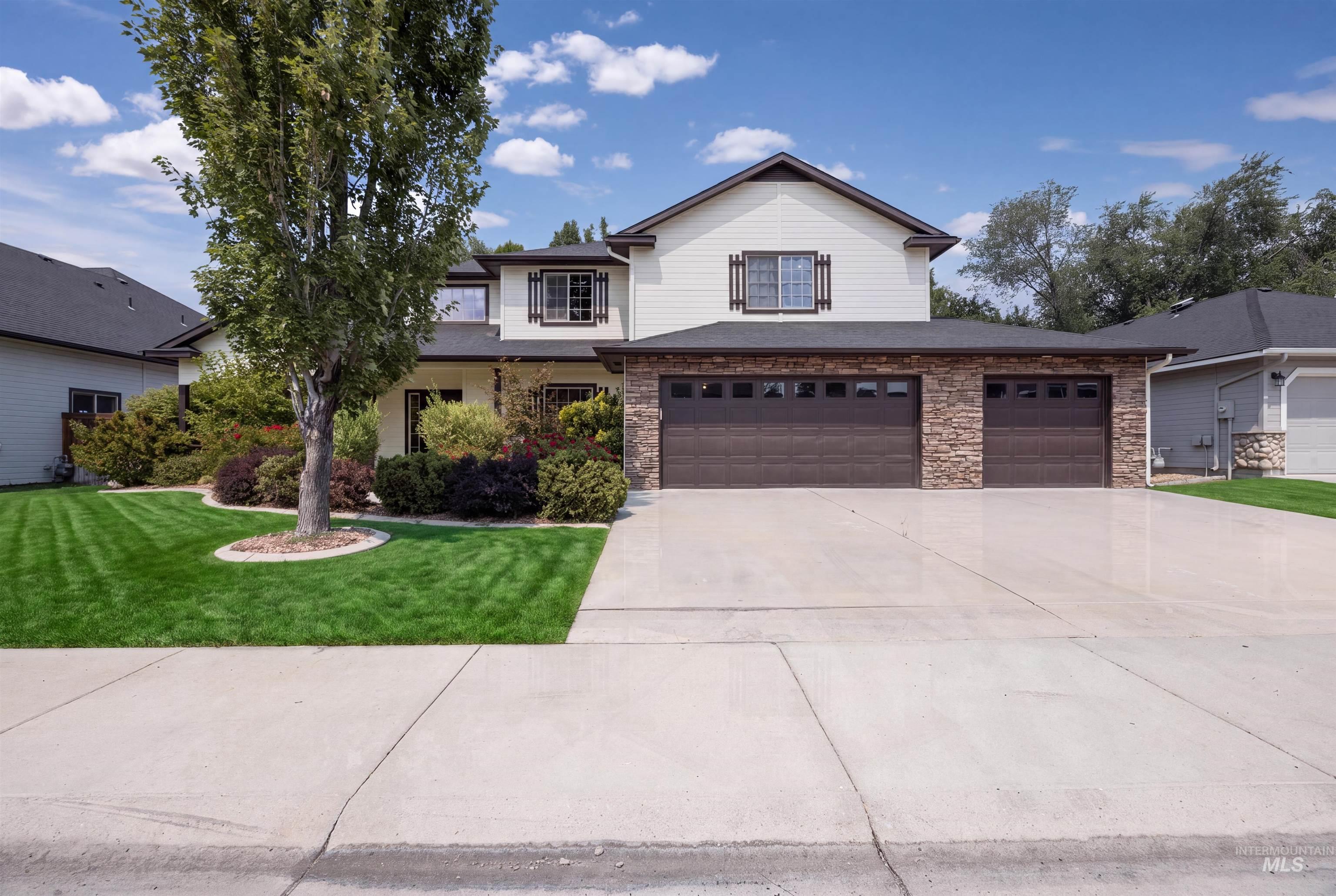 2548 E Omera Street, Meridian, Idaho 83646, 4 Bedrooms, 2.5 Bathrooms, Residential For Sale, Price $630,000, 98996743