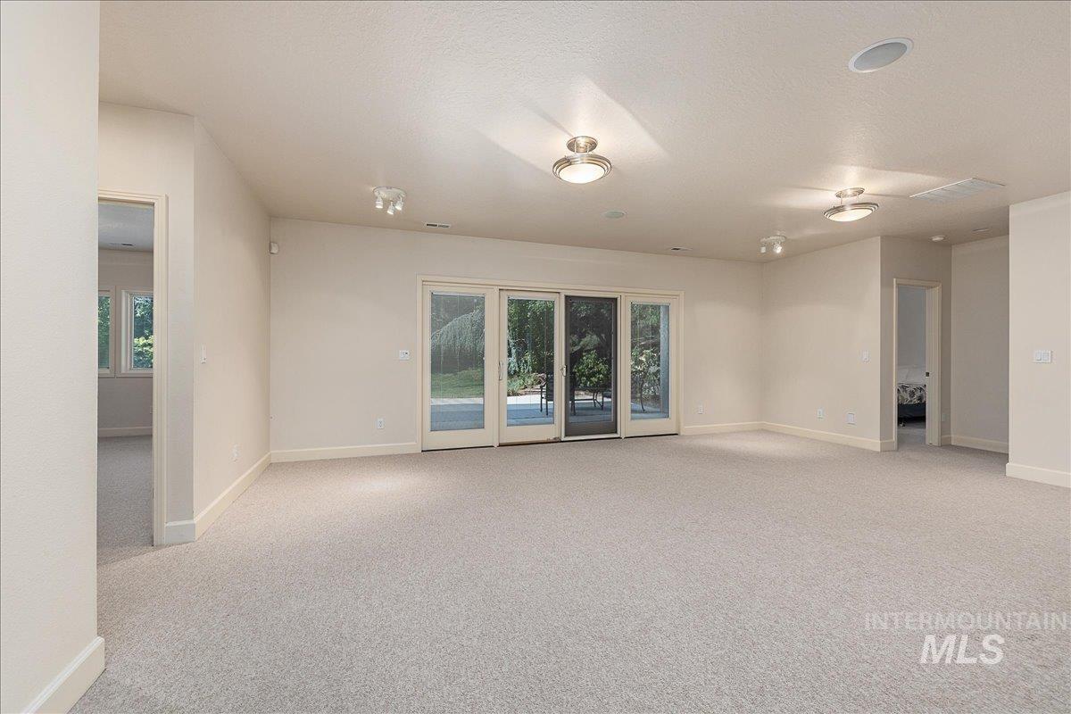 2419 North Sevenoaks Place, Eagle, Idaho 83616, 4 Bedrooms, 5 Bathrooms, Residential For Sale, Price $1,890,000, 98996759