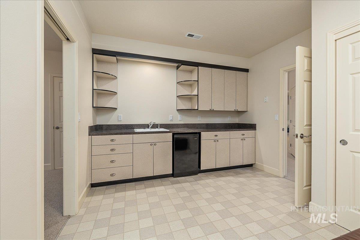 2419 North Sevenoaks Place, Eagle, Idaho 83616, 4 Bedrooms, 5 Bathrooms, Residential For Sale, Price $1,890,000, 98996759