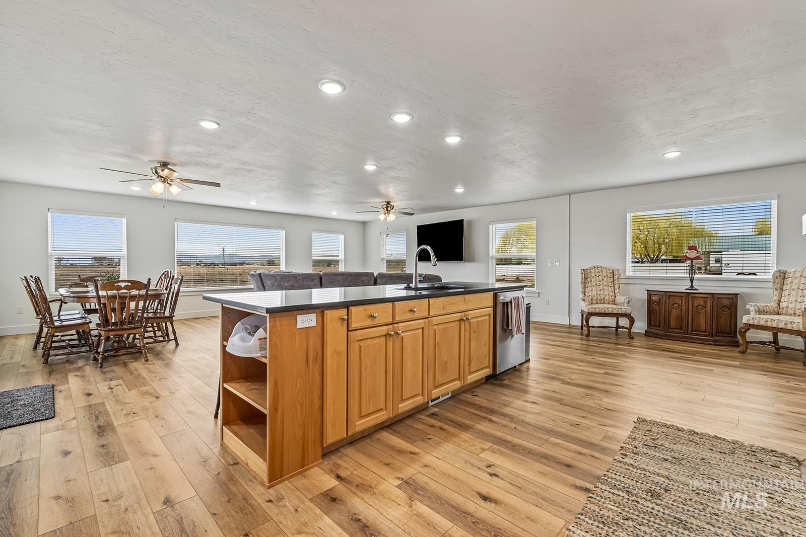 8481 Big Foot Rd, Melba, Idaho 83641, 4 Bedrooms, 2 Bathrooms, Residential Income For Sale, Price $1,100,000,MLS 98996772