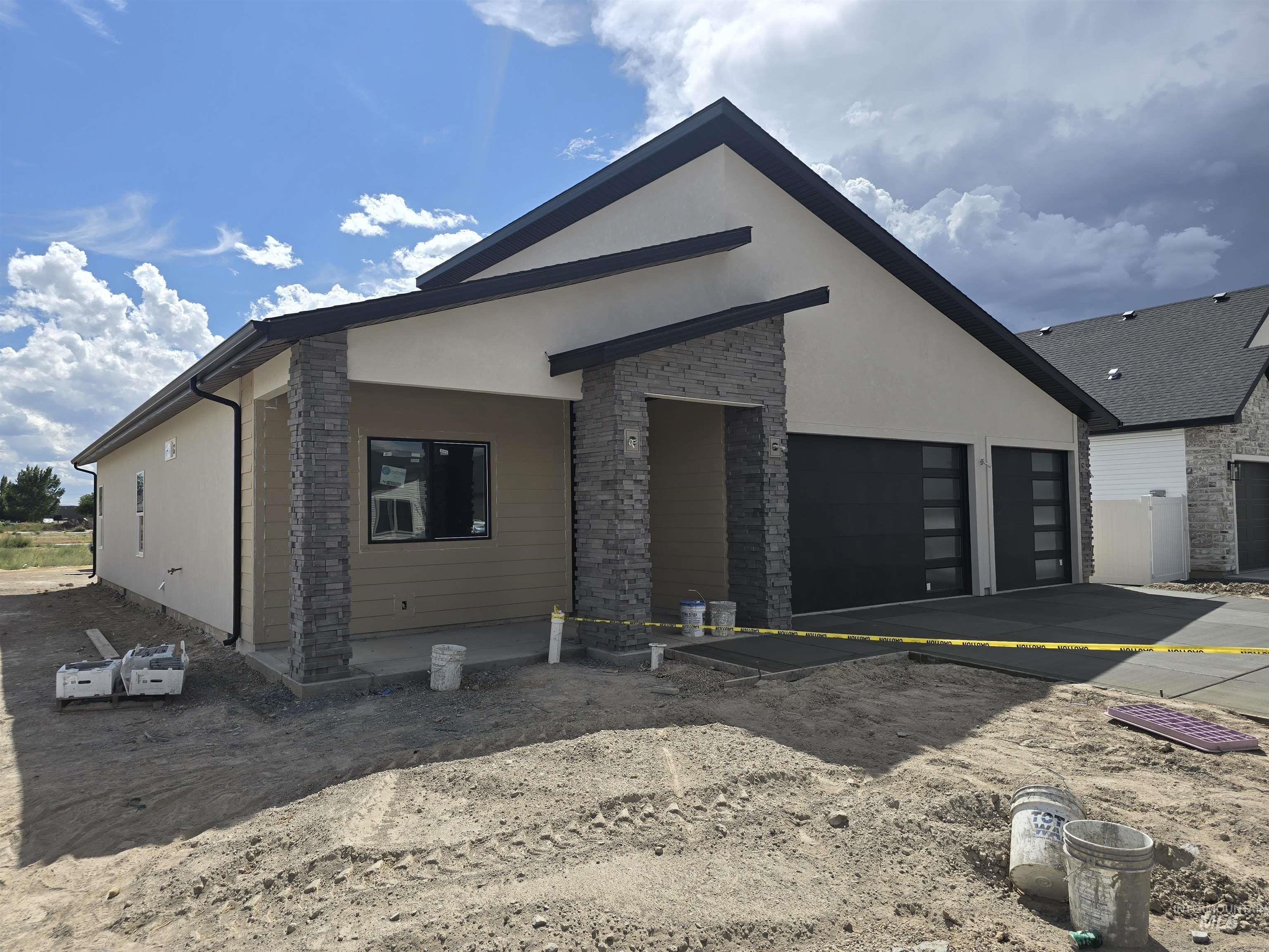 3122 Orion Ave, Twin Falls, Idaho 83301, 3 Bedrooms, 2 Bathrooms, Residential For Sale, Price $435,000, 98996784