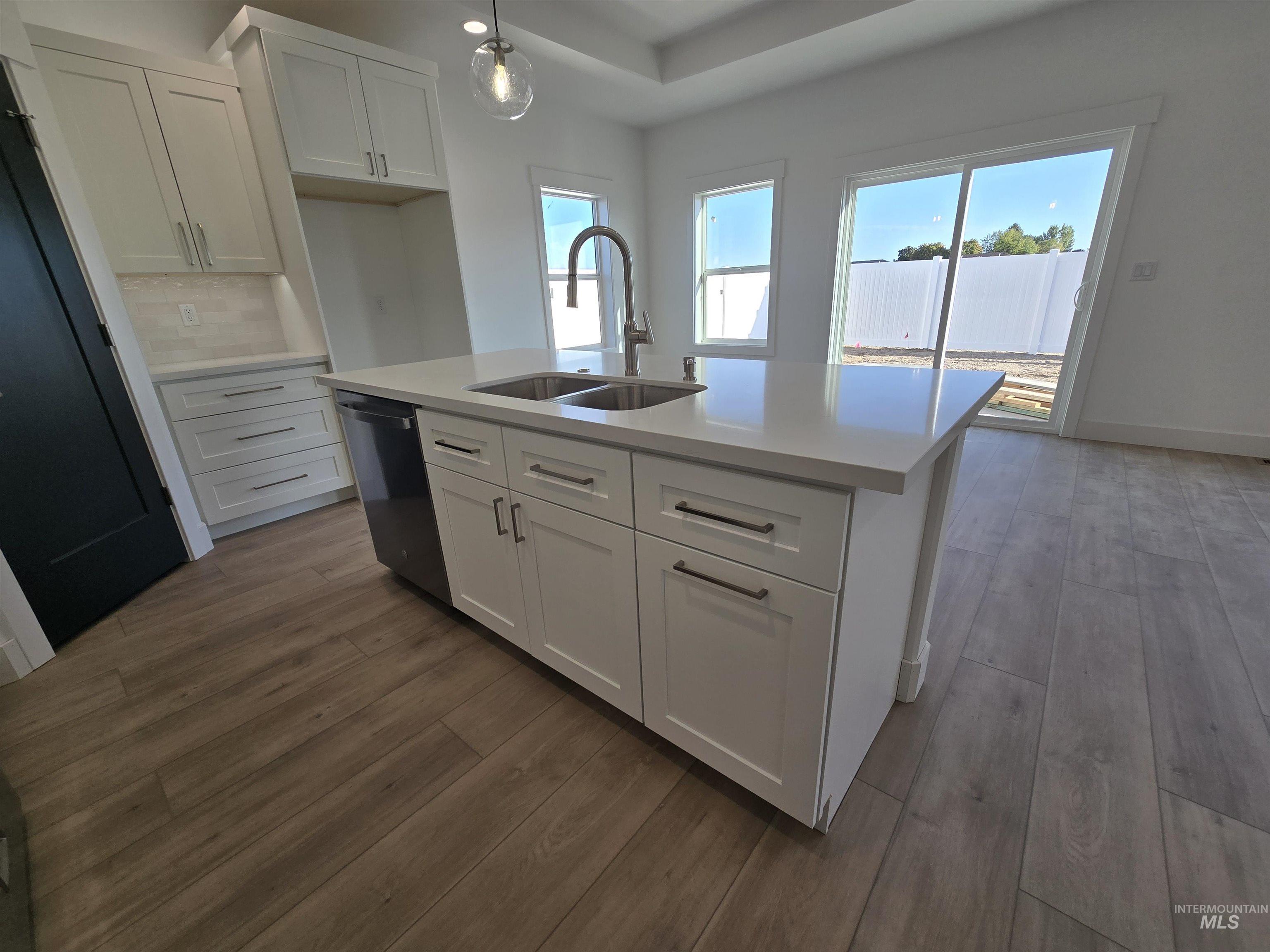 3122 Orion Ave, Twin Falls, Idaho 83301, 3 Bedrooms, 2 Bathrooms, Residential For Sale, Price $435,000,MLS 98996784