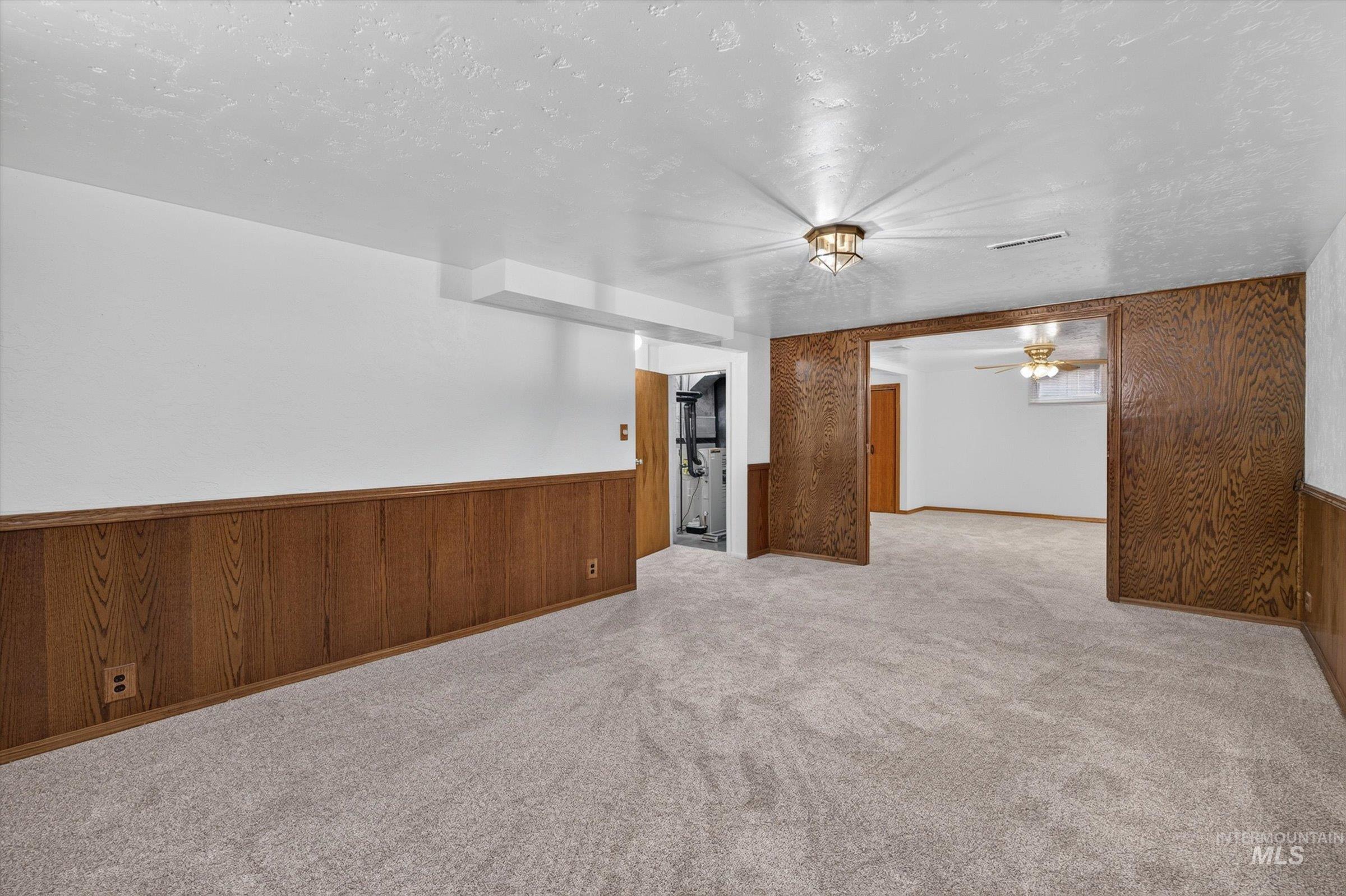 1119 Meadowbrook Ln, Pocatello, Idaho 83201, 3 Bedrooms, 2 Bathrooms, Residential For Sale, Price $389,900,MLS 98996789
