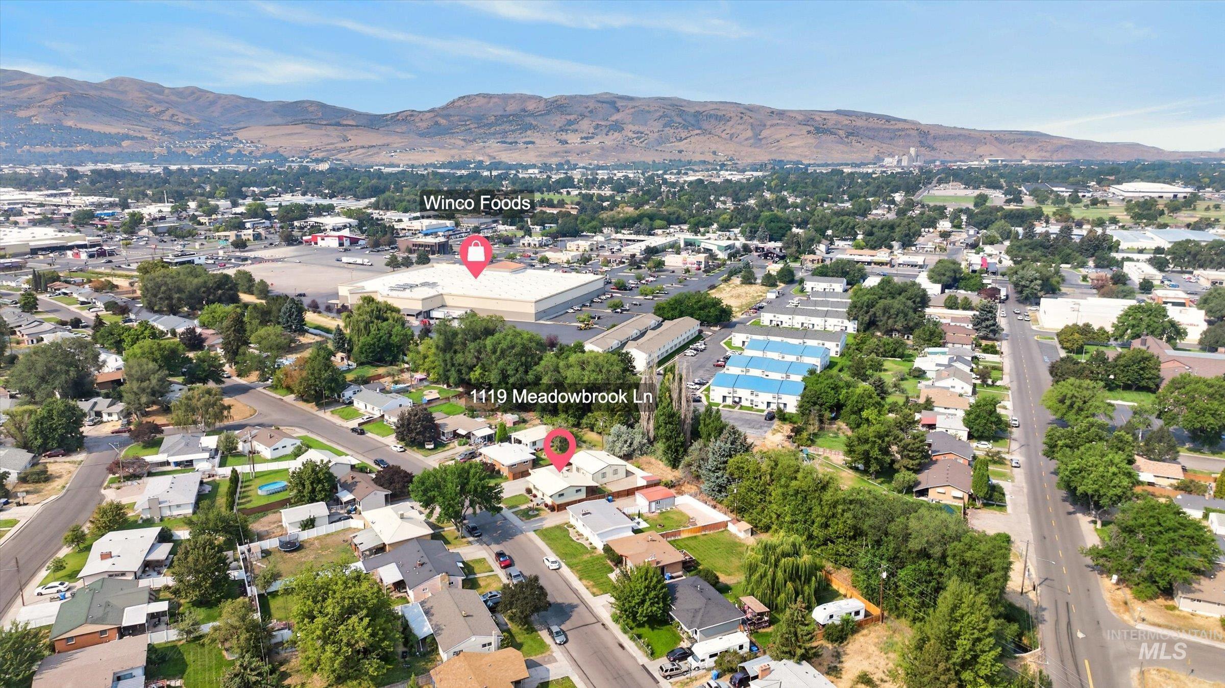 1119 Meadowbrook Ln, Pocatello, Idaho 83201, 3 Bedrooms, 2 Bathrooms, Residential For Sale, Price $389,900,MLS 98996789