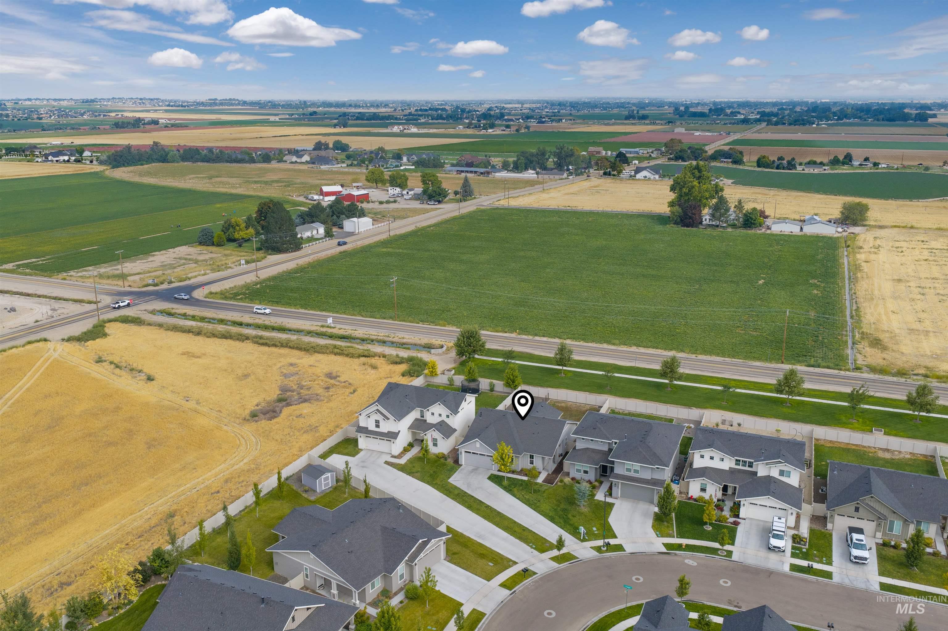 11956 W Piazza St, Nampa, Idaho 83686, 3 Bedrooms, 2 Bathrooms, Residential For Sale, Price $429,900,MLS 98996798