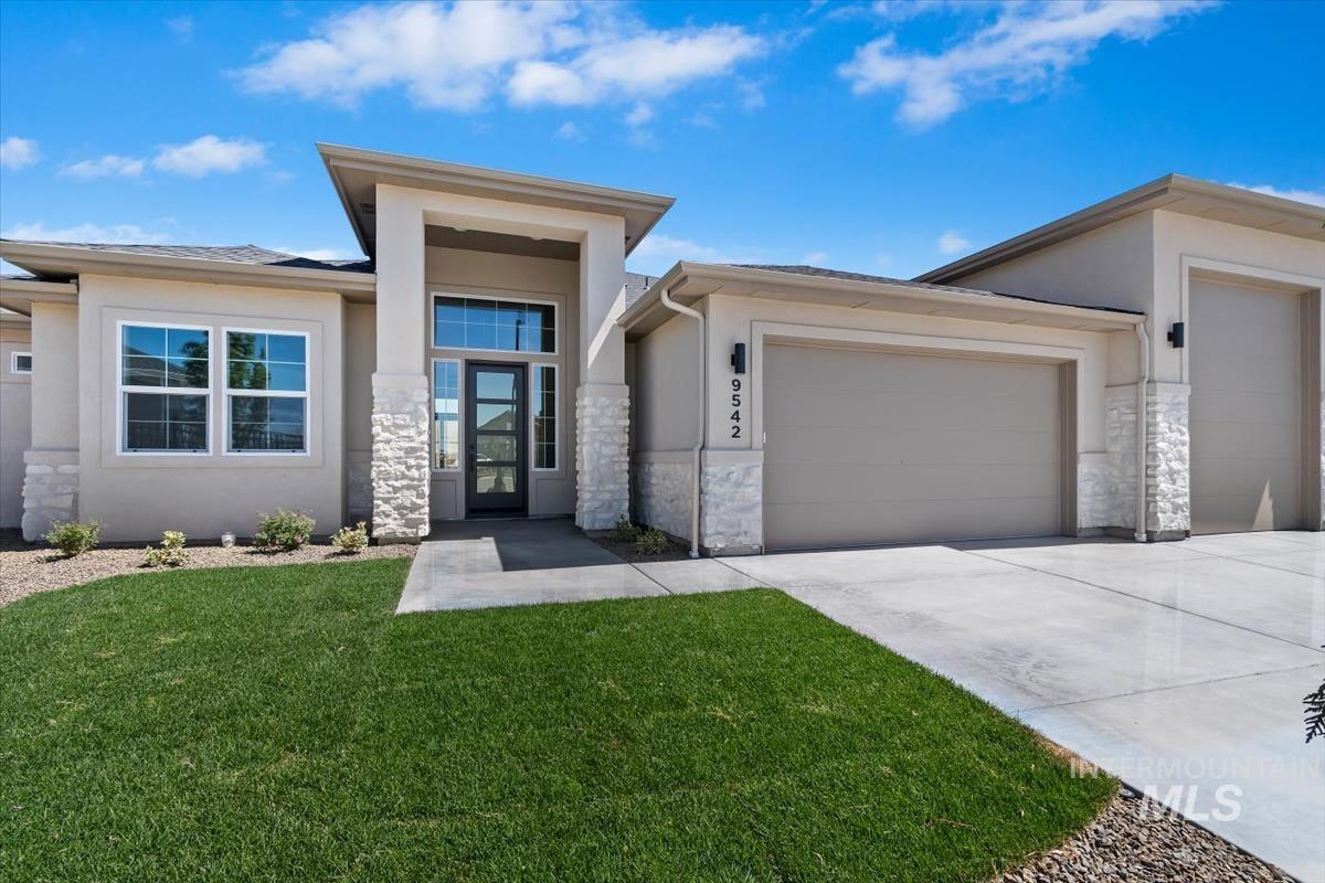 9542 S Green Cottage Ave, Kuna, Idaho 83634, 3 Bedrooms, 2.5 Bathrooms, Residential For Sale, Price $896,900, 98996803