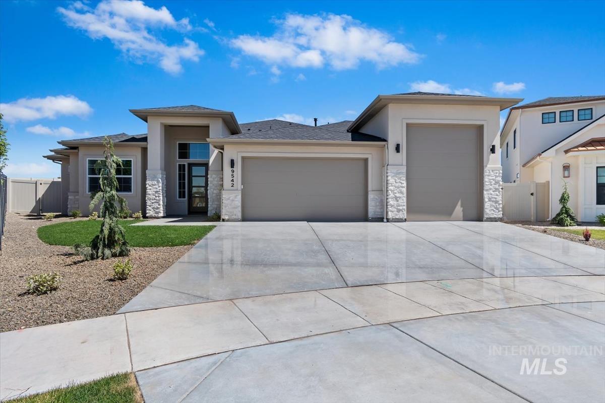 9542 S Green Cottage Ave, Kuna, Idaho 83634, 3 Bedrooms, 2.5 Bathrooms, Residential For Sale, Price $896,900, 98996803