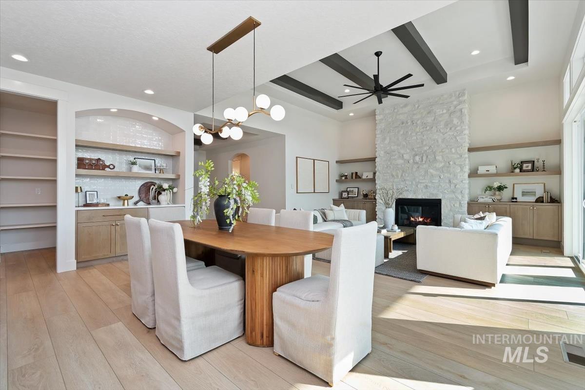 9542 S Green Cottage Ave, Kuna, Idaho 83634, 3 Bedrooms, 2.5 Bathrooms, Residential For Sale, Price $896,900, 98996803