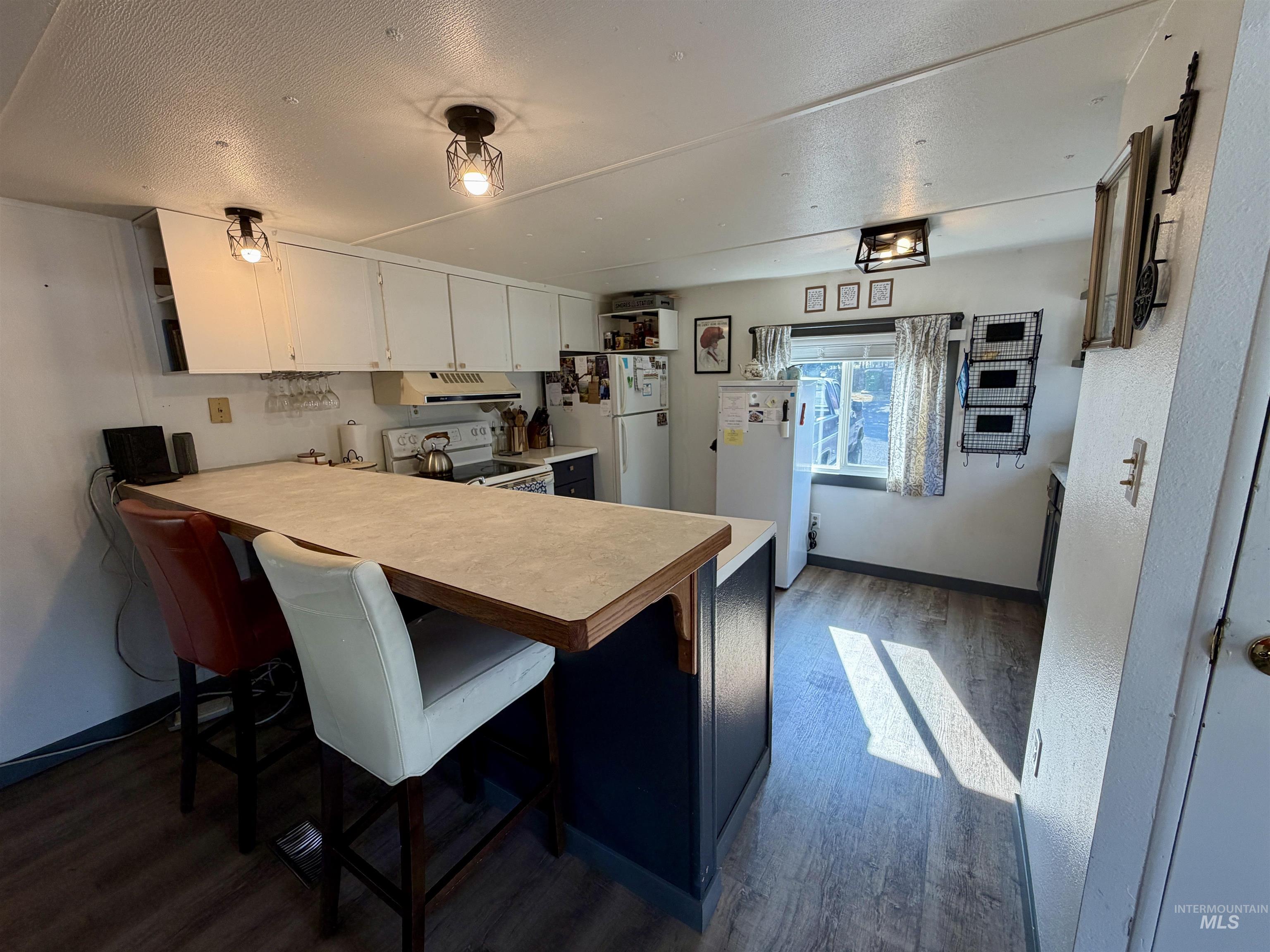 411 N Almon, Moscow, Idaho 83843, 2 Bedrooms, 1 Bathroom, Residential For Sale, Price $51,250, 98996808