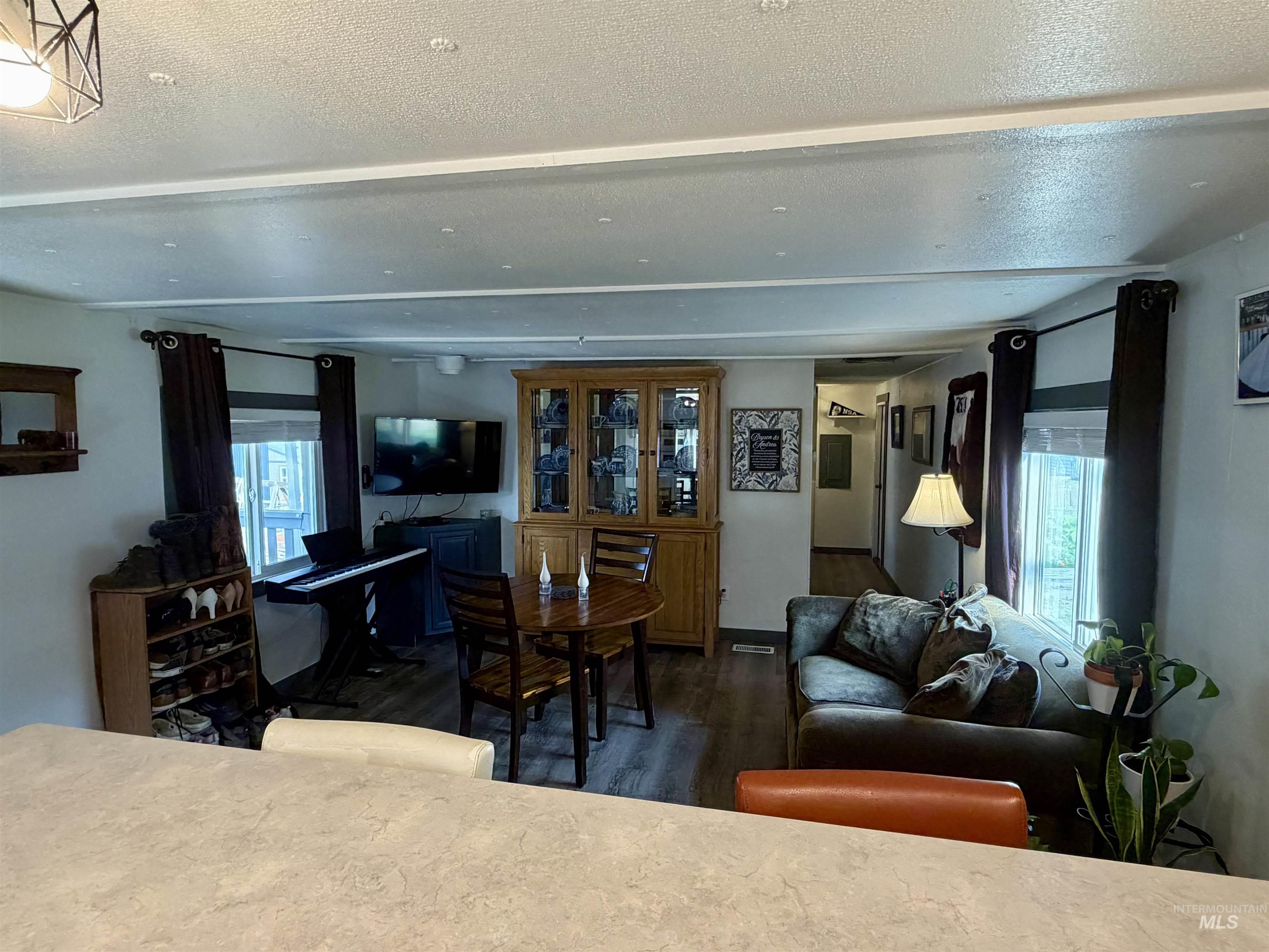 411 N Almon, Moscow, Idaho 83843, 2 Bedrooms, 1 Bathroom, Residential For Sale, Price $51,250, 98996808