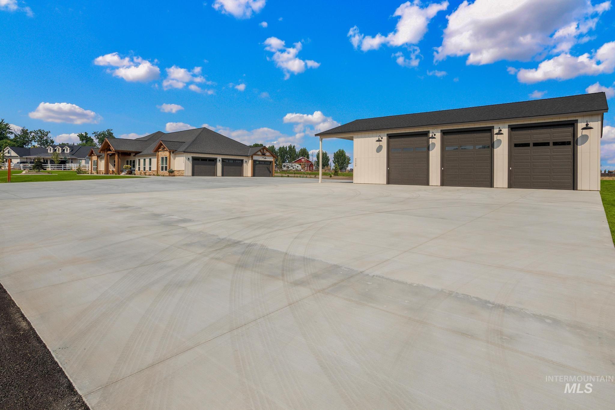 7720 E Windmill Ranch Ln, Nampa, Idaho 83687, 3 Bedrooms, 4.5 Bathrooms, Residential For Sale, Price $1,849,990, 98996813