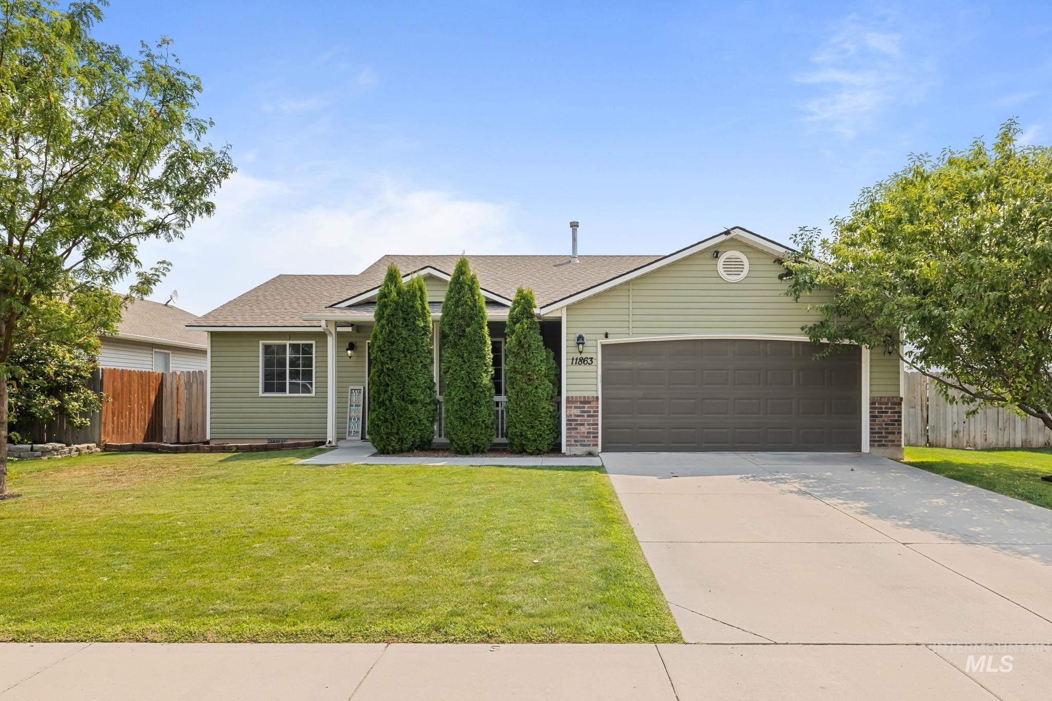 11863 Edgemoor St, Caldwell, Idaho 83605, 3 Bedrooms, 2 Bathrooms, Residential For Sale, Price $369,900,MLS 98996823