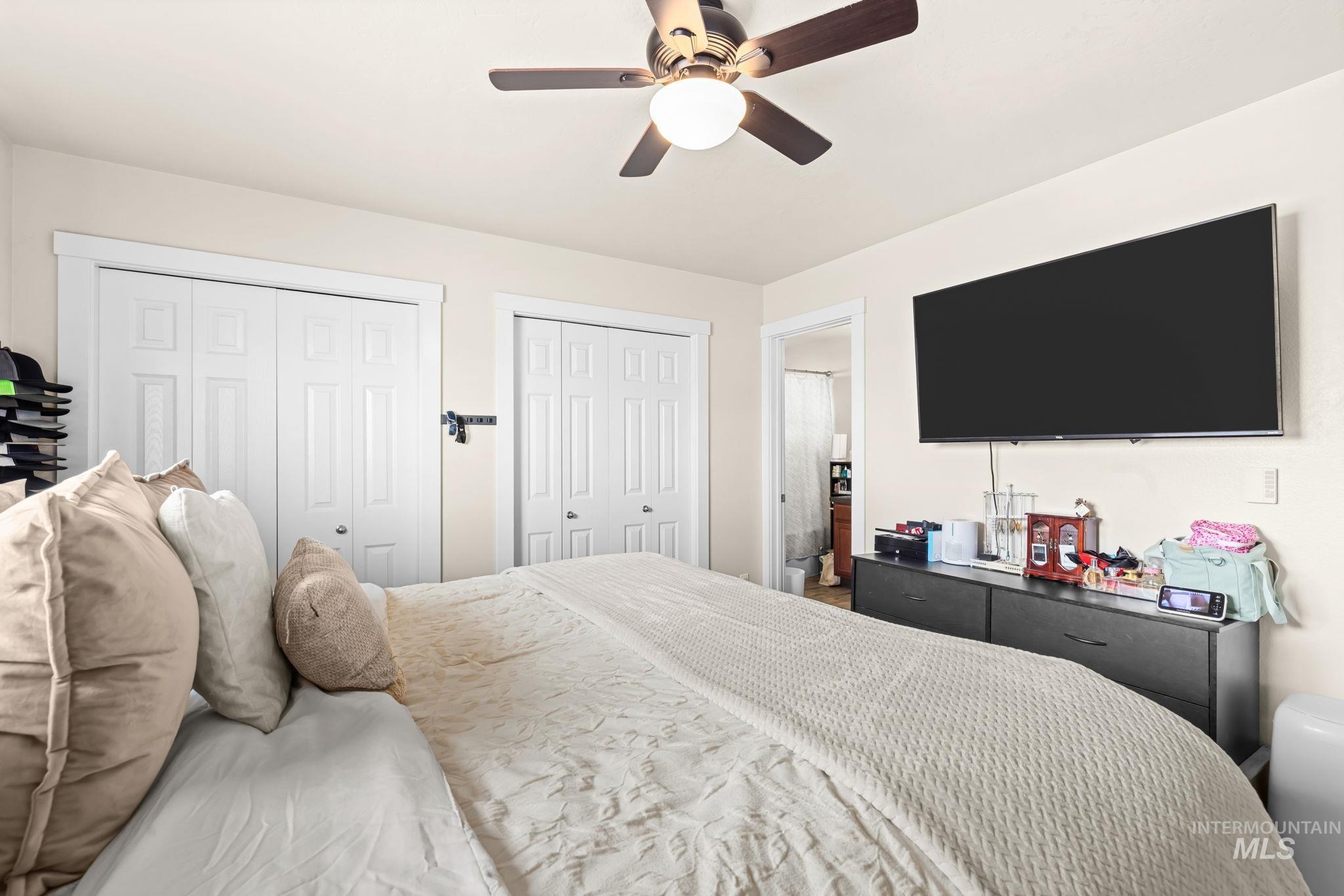 11863 Edgemoor St, Caldwell, Idaho 83605, 3 Bedrooms, 2 Bathrooms, Residential For Sale, Price $369,900,MLS 98996823