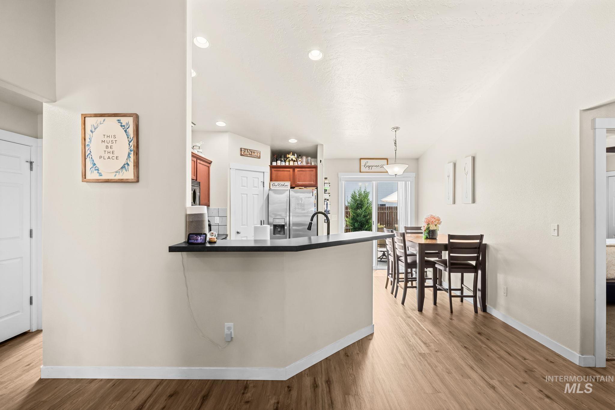 11863 Edgemoor St, Caldwell, Idaho 83605, 3 Bedrooms, 2 Bathrooms, Residential For Sale, Price $369,900,MLS 98996823